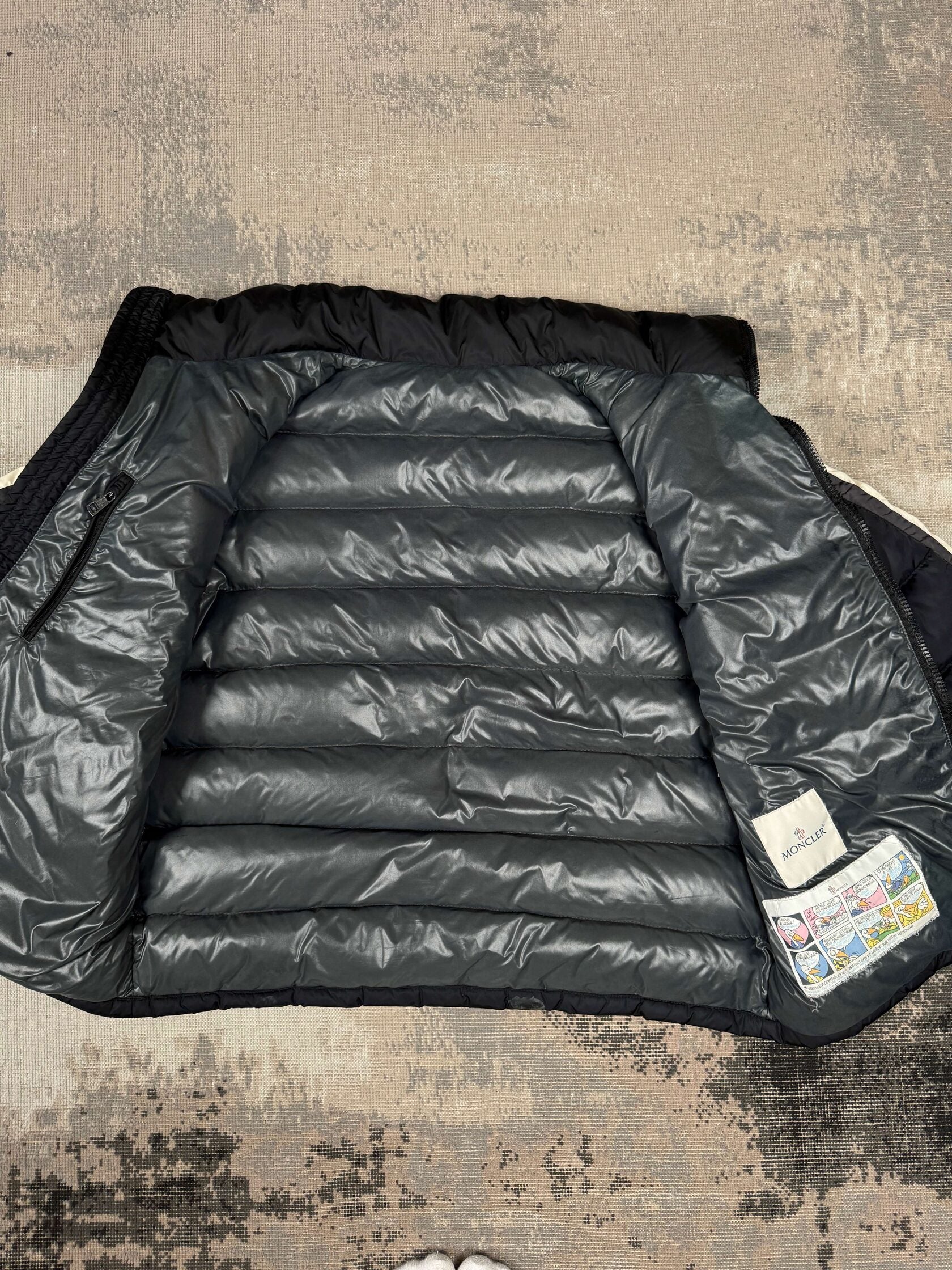 Moncler Sartre Down Jacket - Black Moncler