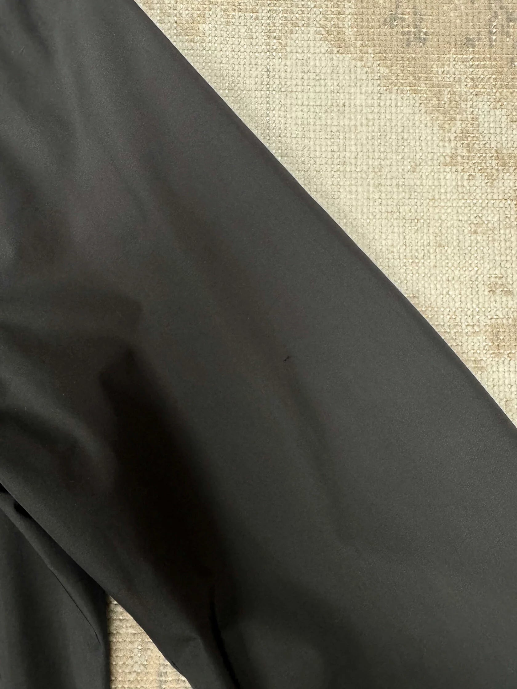 Dolce & Gabbana Plaque Rain Jacket - Black Dolce & Gabbana