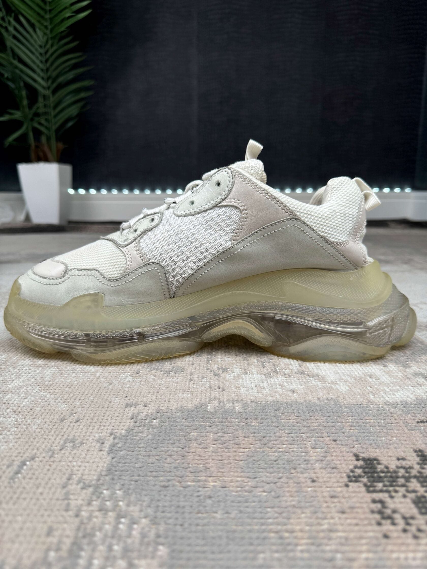 Balenciaga Triple S Clear Sole - White Balenciaga