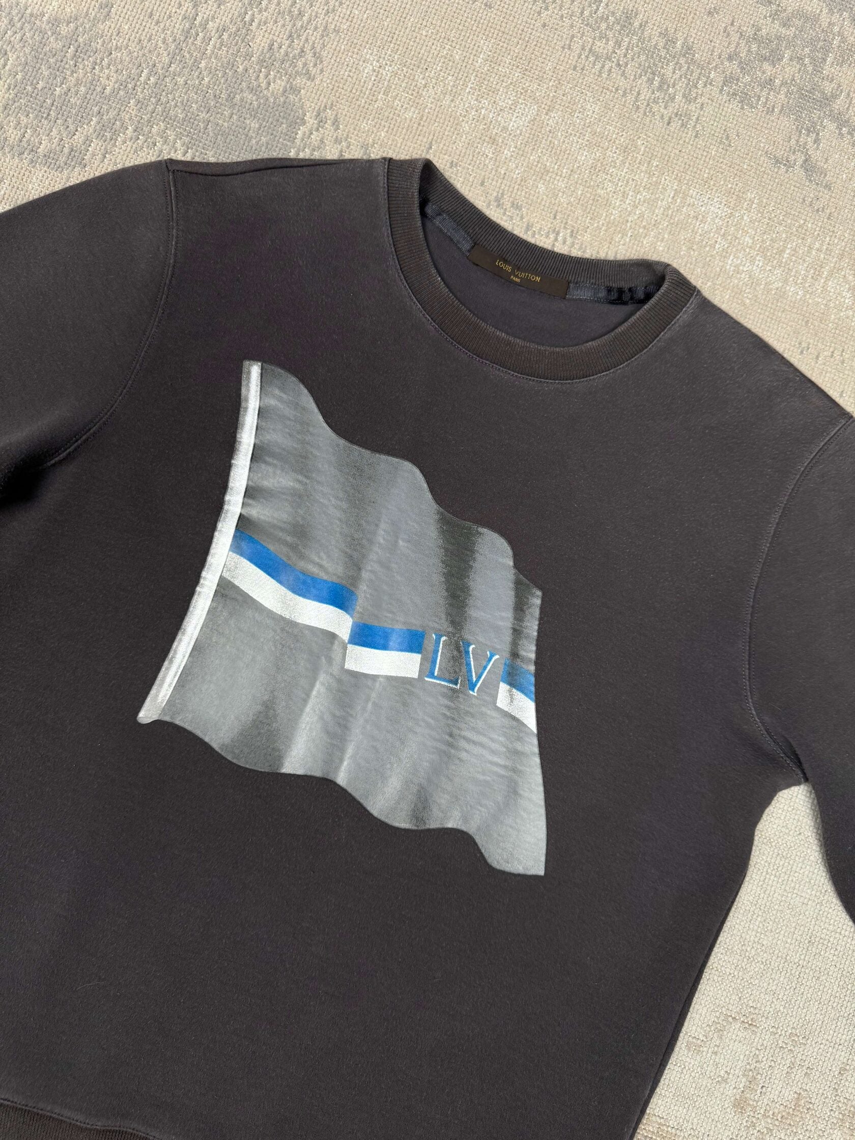 Louis Vuitton Flag Sweatshirt - Grey Louis Vuitton