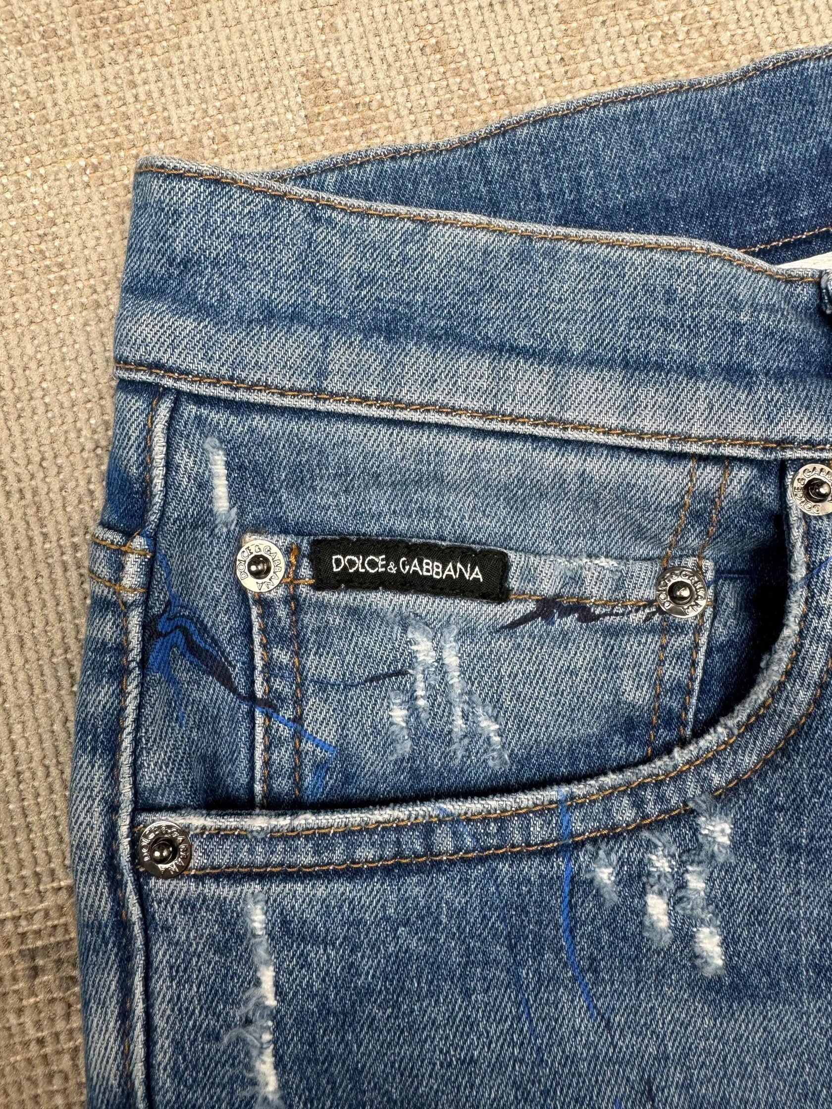 Dolce & Gabbana Graphic Distressed Jeans - Blue Denim (Unused) Dolce & Gabbana