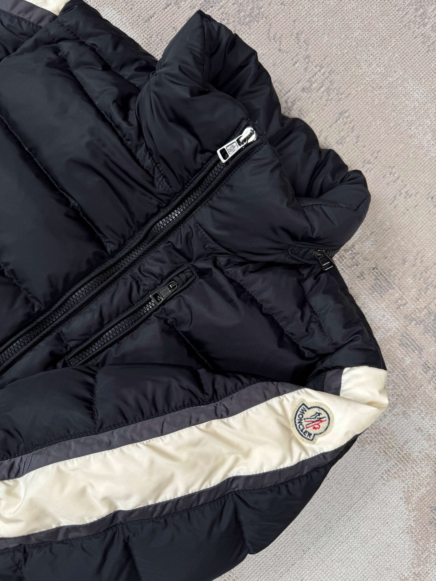 Moncler Sartre Down Jacket - Black Moncler
