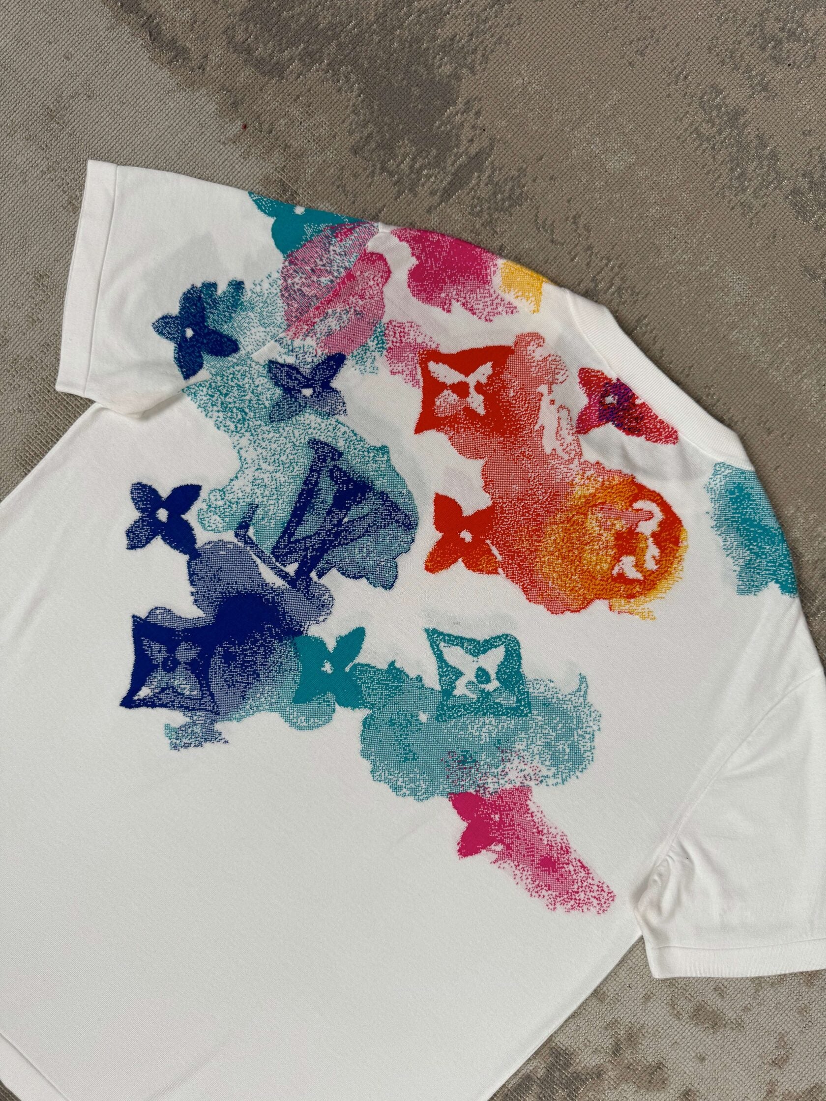 Louis Vuitton Watercolour Monogram T-Shirt - White Louis Vuitton