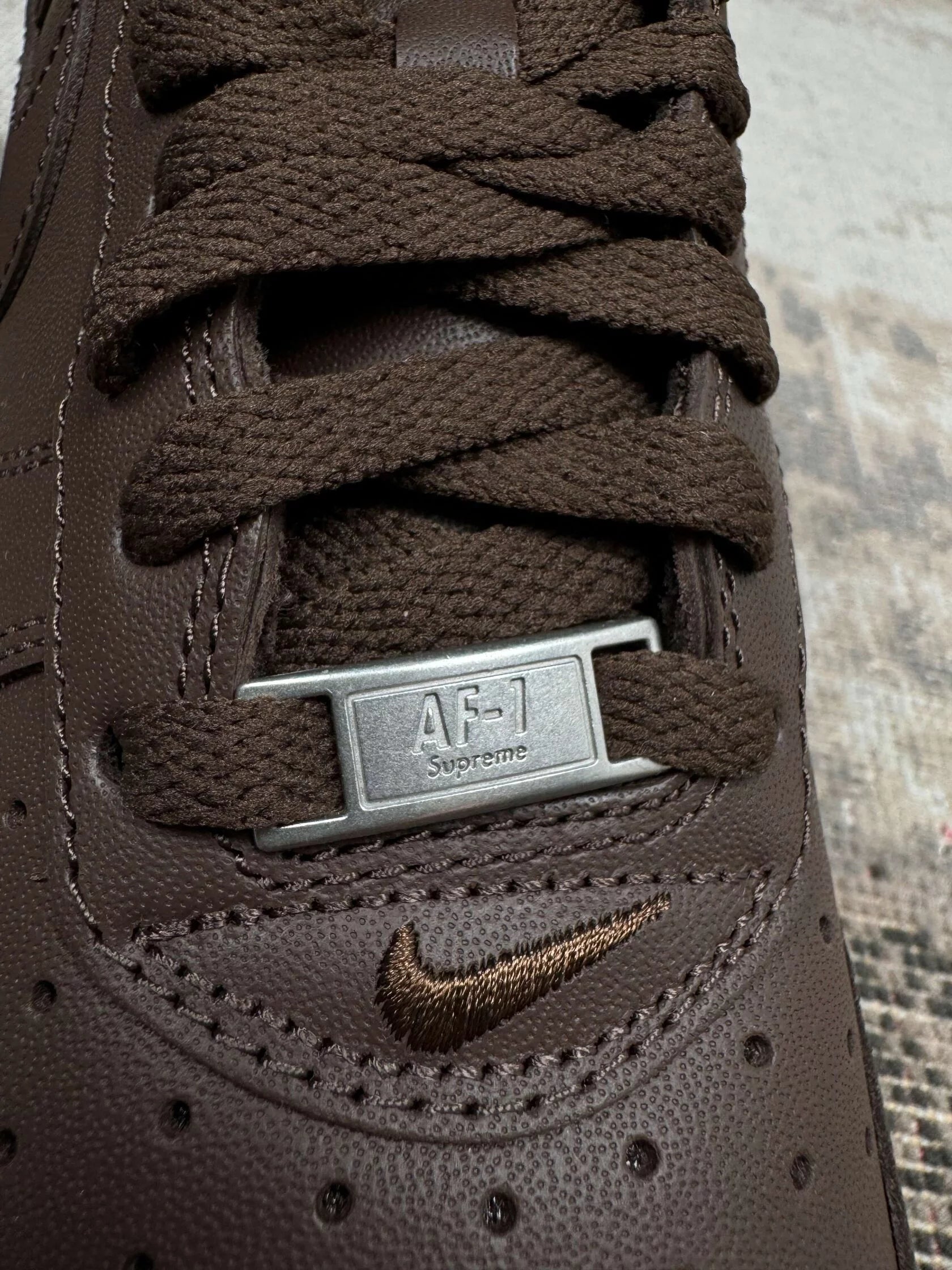 Nike Supreme x Air Force 1 Low 'Box Logo' - Brown (Unused) Nike