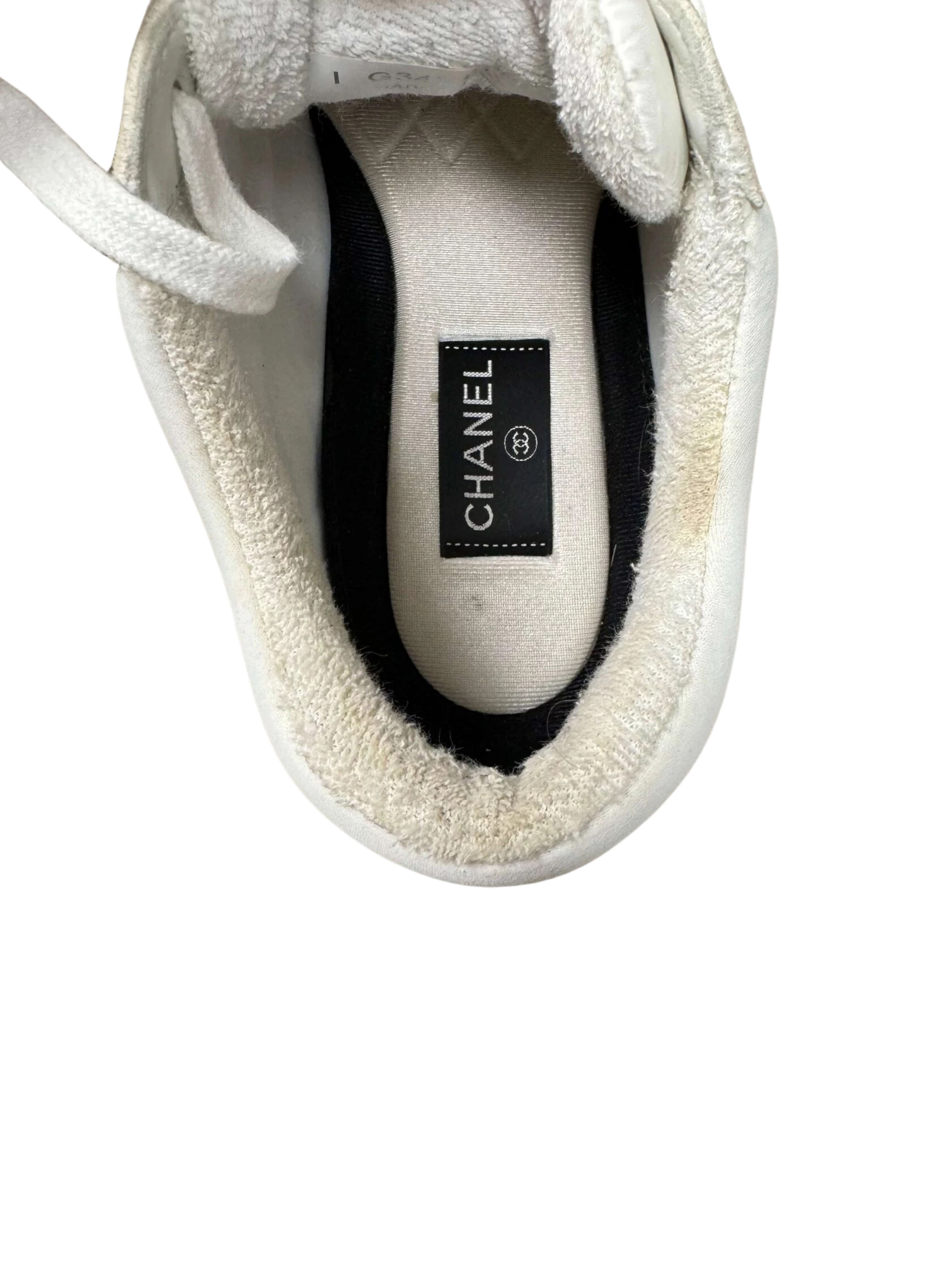 CHANEL CC Runners Reflective Trainer - White CHANEL