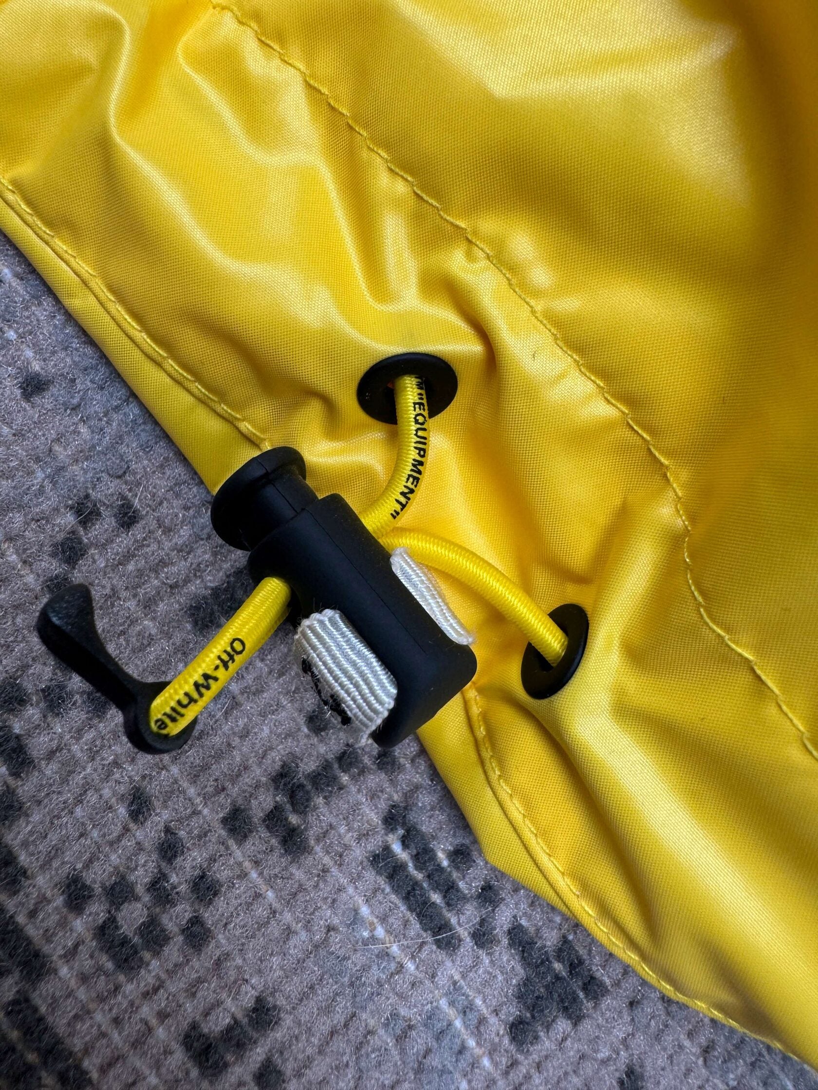 Off-White Equipment Ski Jacket - Yellow Off-White