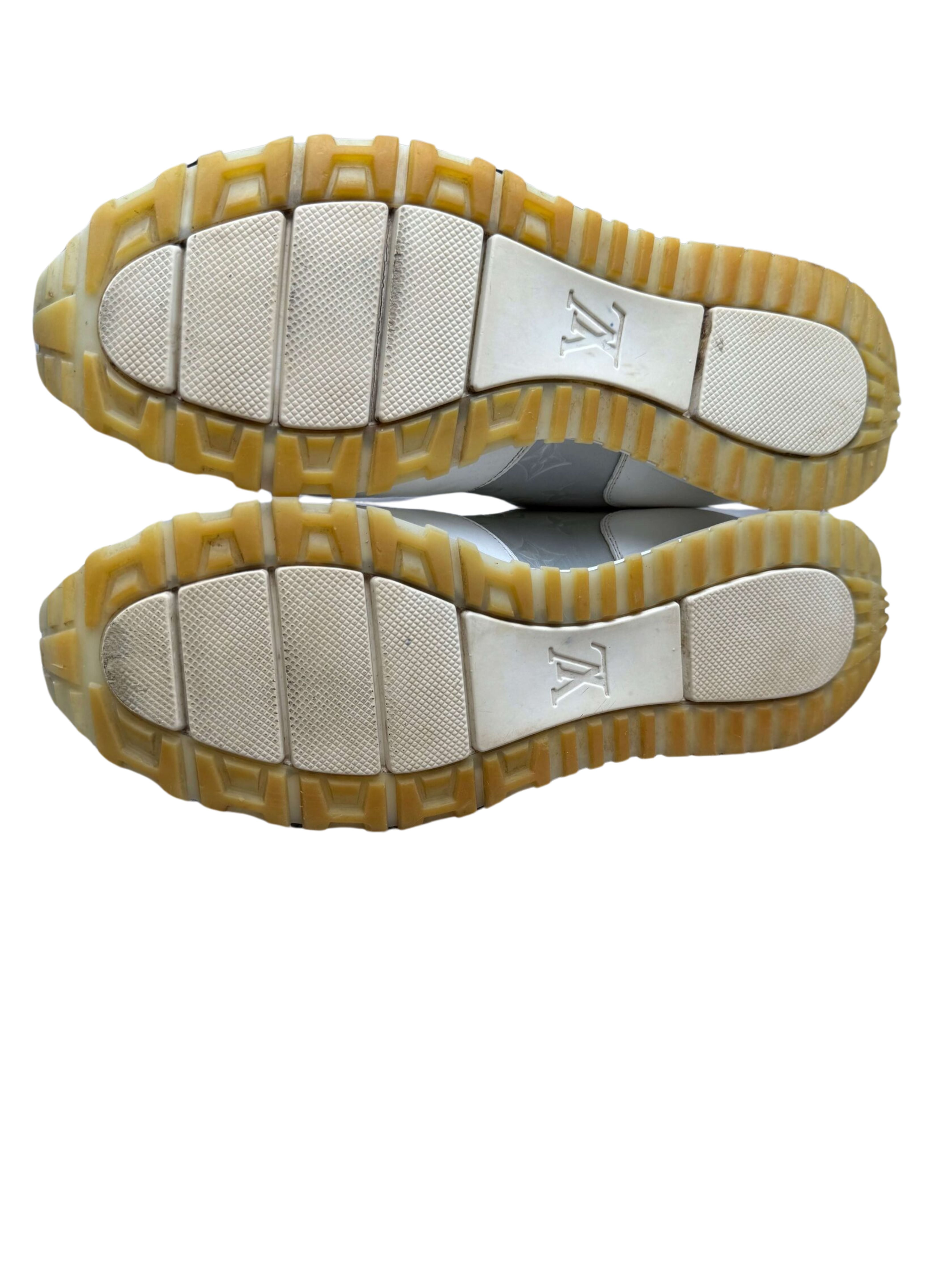 Louis Vuitton Run Away Iridescent Trainers - White