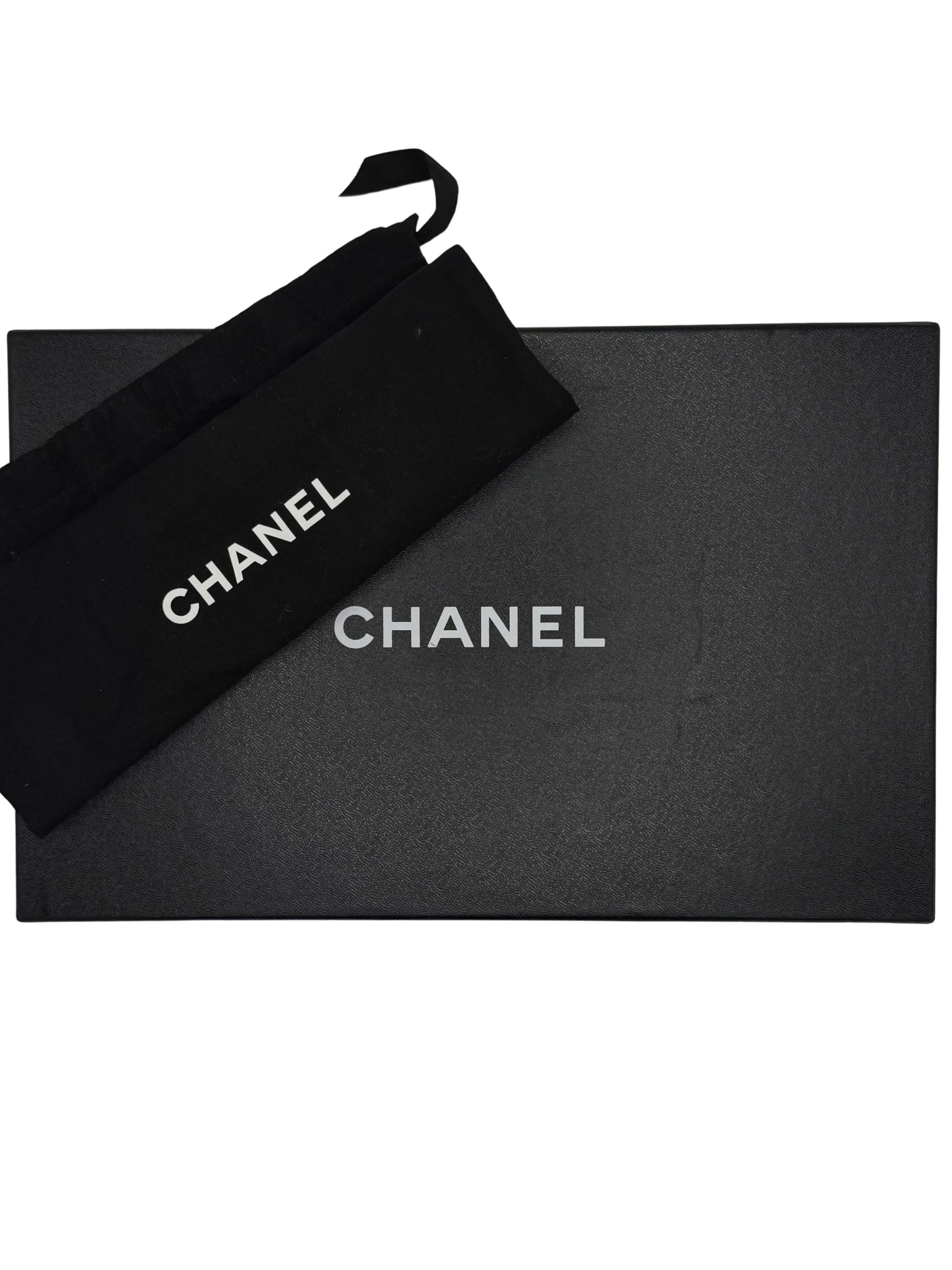 Chanel CC Runner Trainers - Silver Chanel