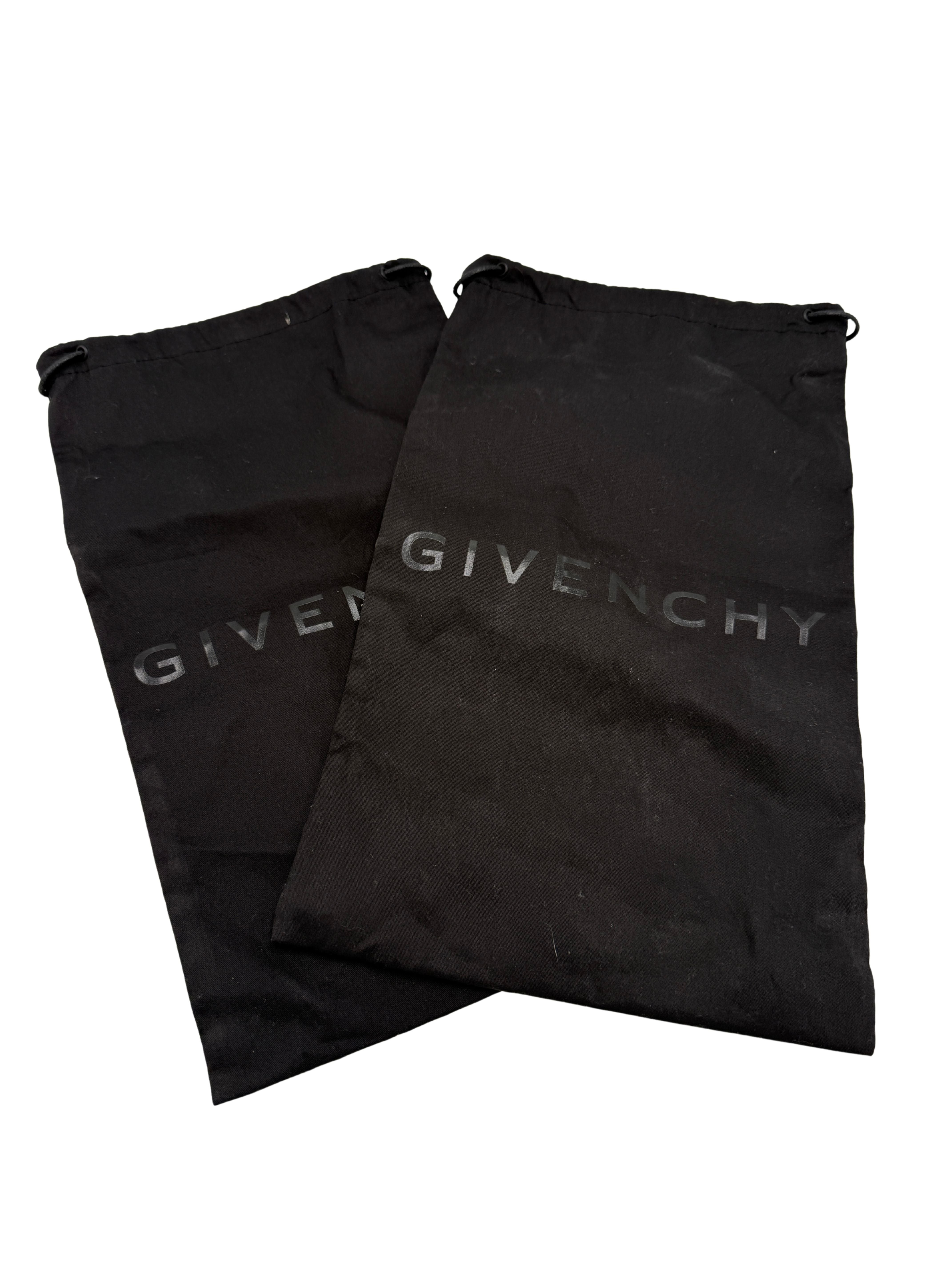 Givenchy Paris Logo Sliders - Black Givenchy