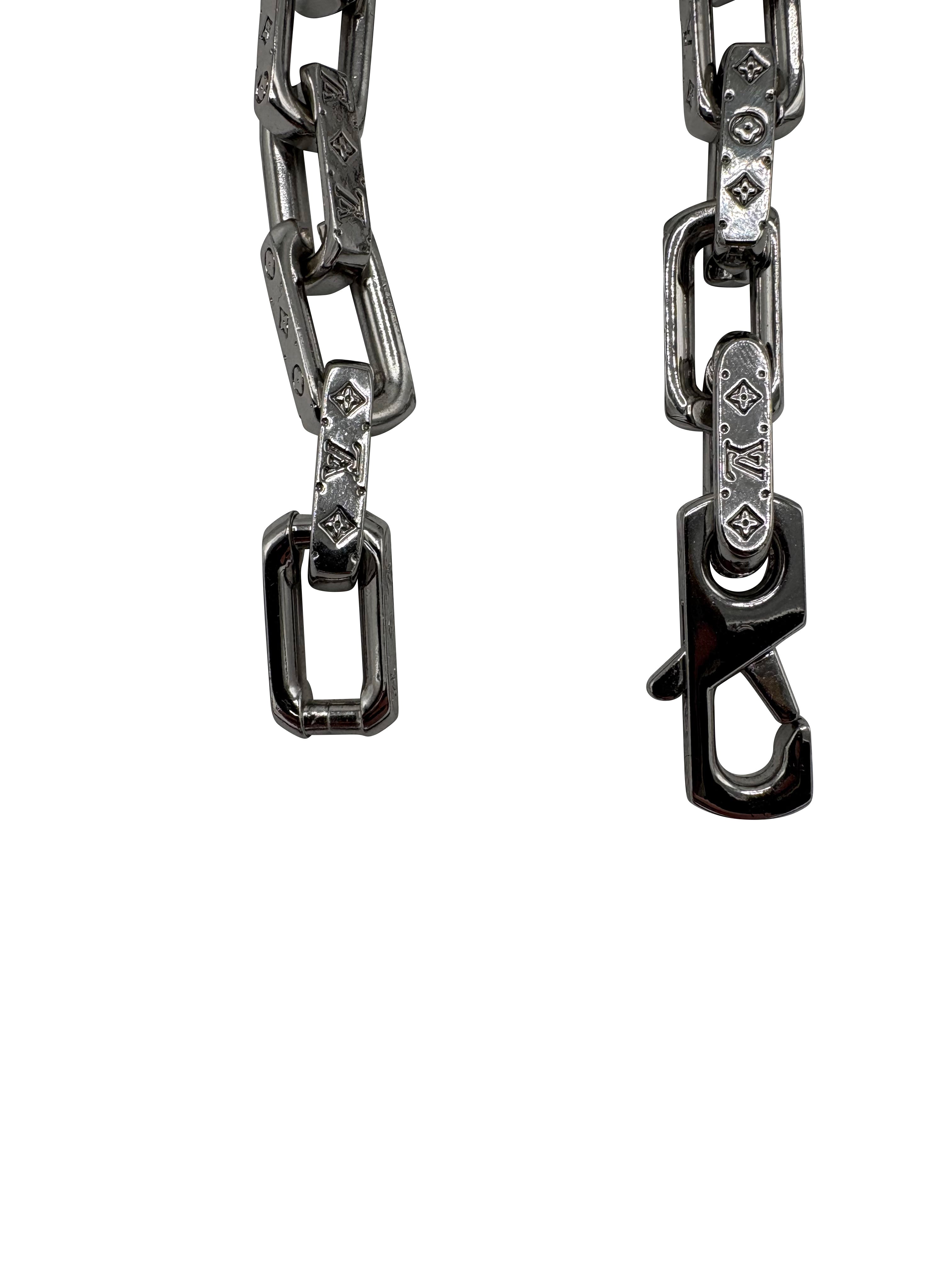 Louis Vuitton Monogram Chain Necklace - Steel / Silver Louis Vuitton