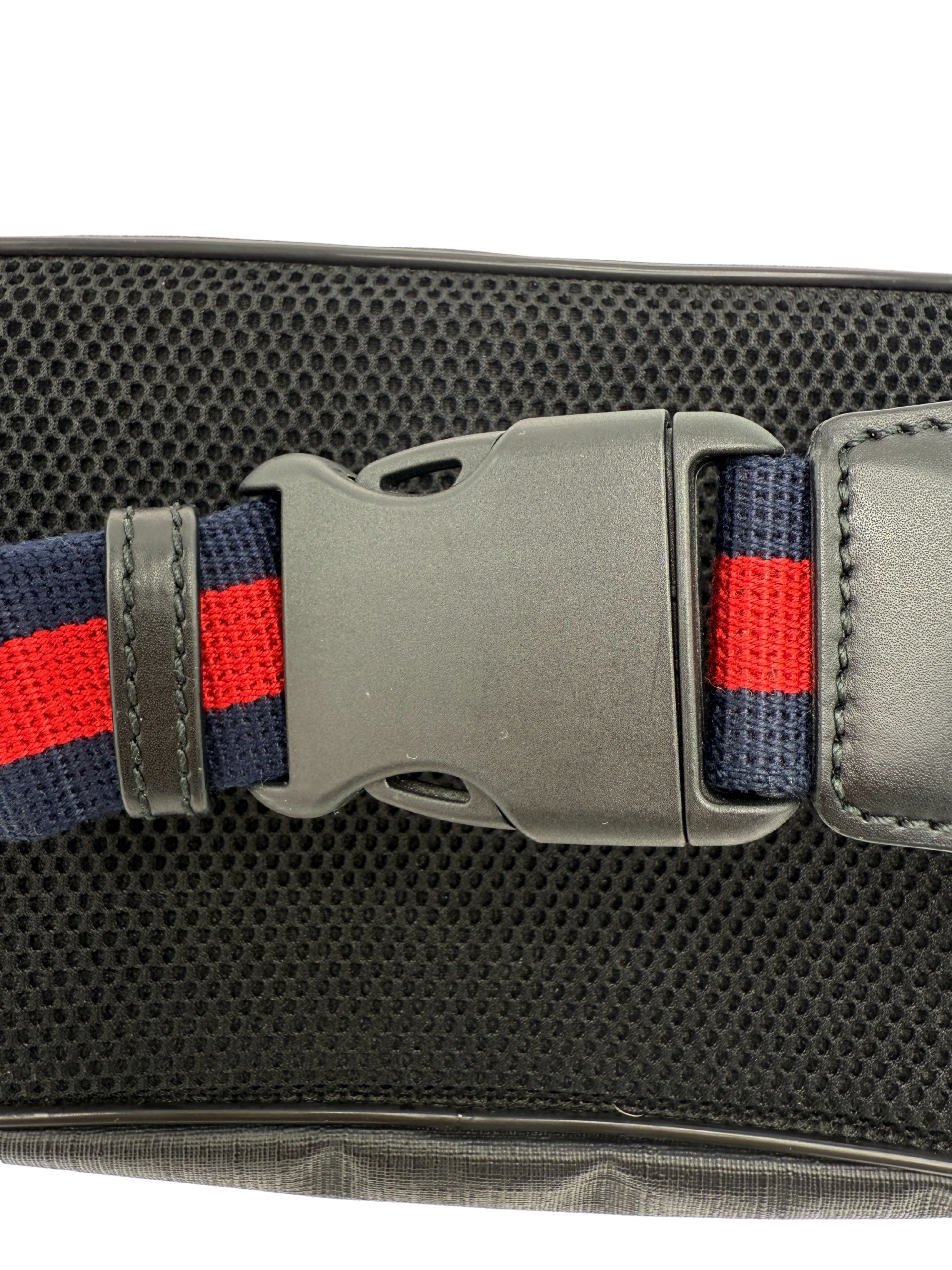 Gucci GG Supreme Night Courier Belt Bag - Grey Gucci