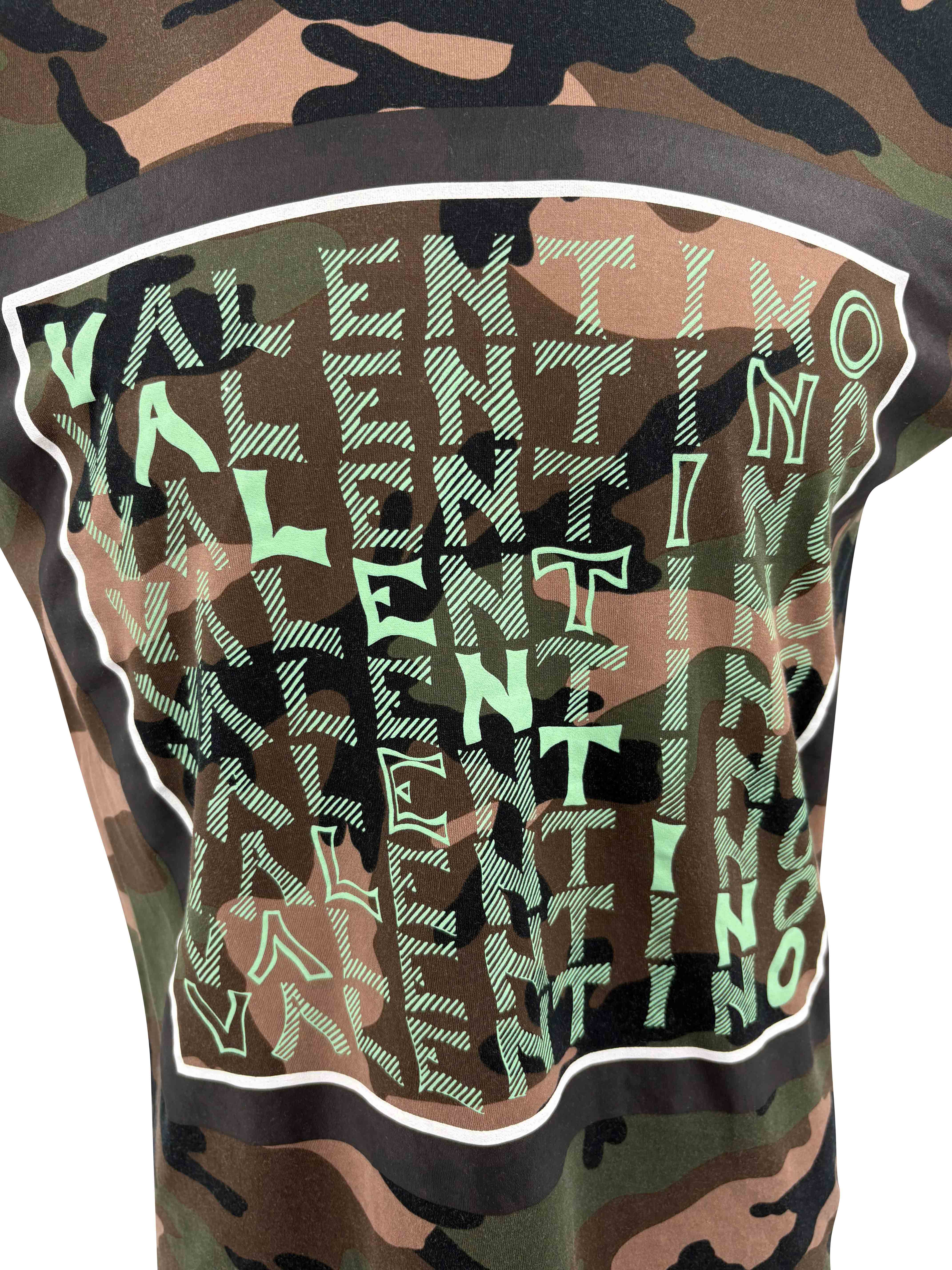 Valentino Camo T-Shirt With V Print - Camo Valentino