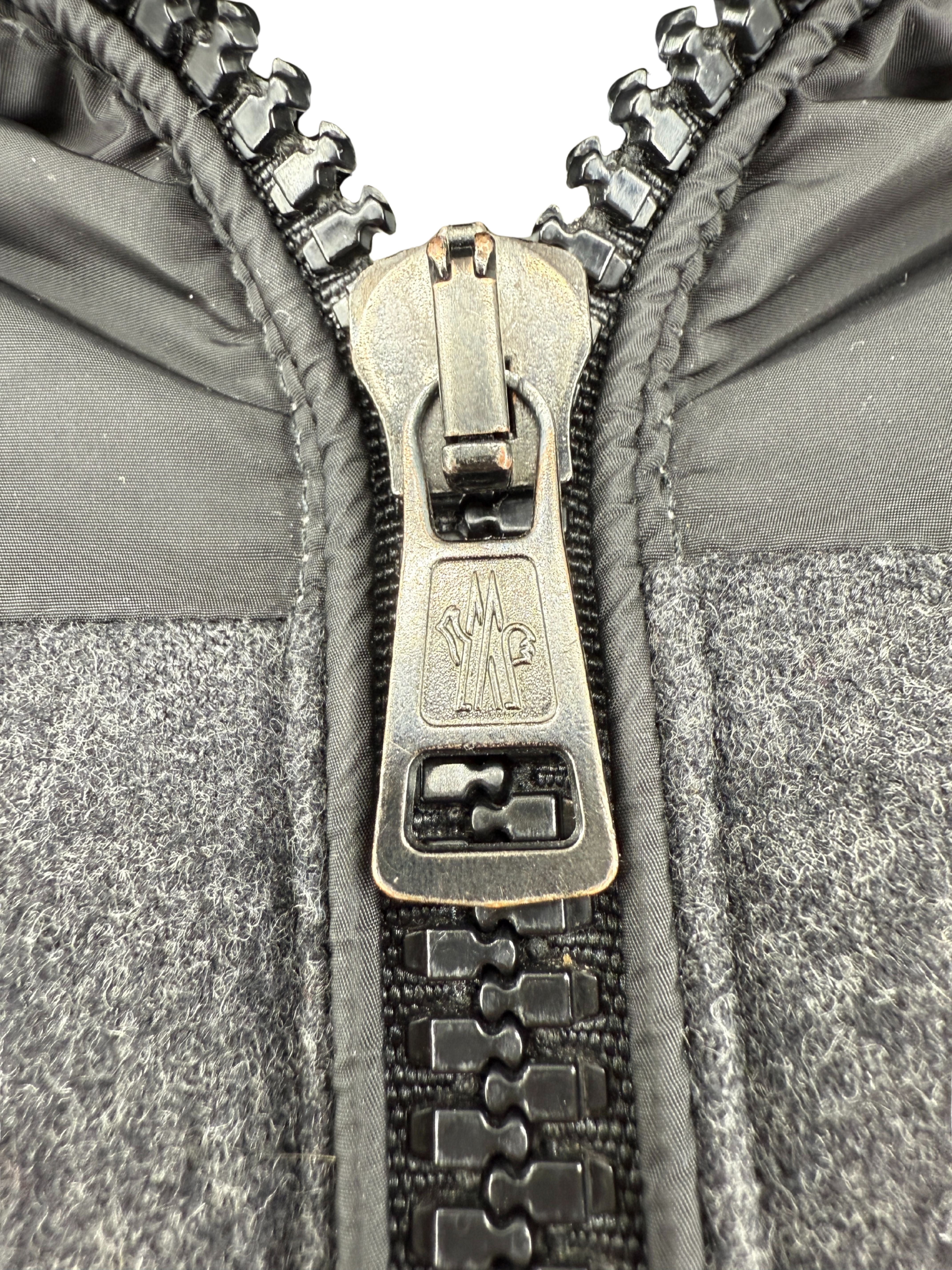 Moncler Harvey Down Jacket - Grey Moncler