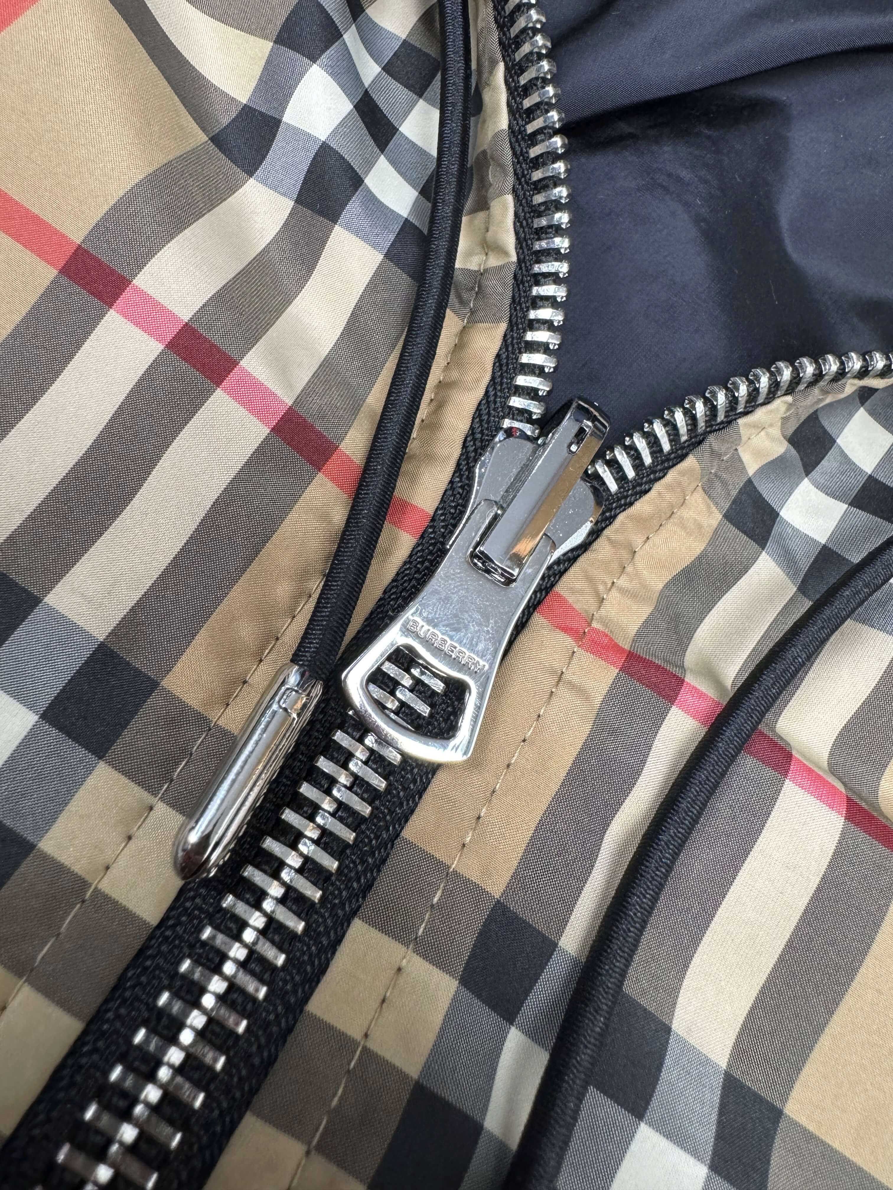 Burberry Reversible Windbreaker - Black
