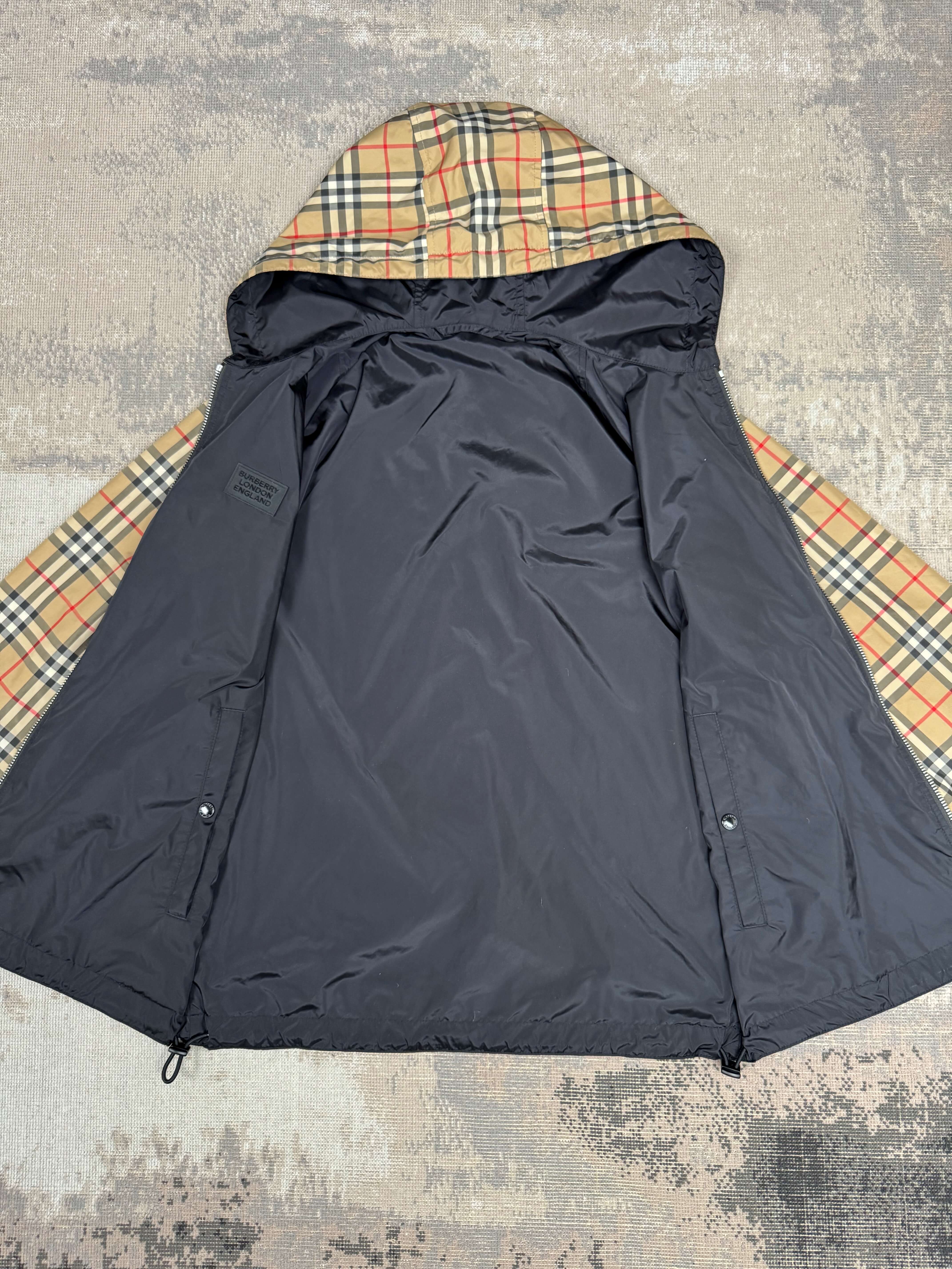 Burberry Reversible Windbreaker - Black