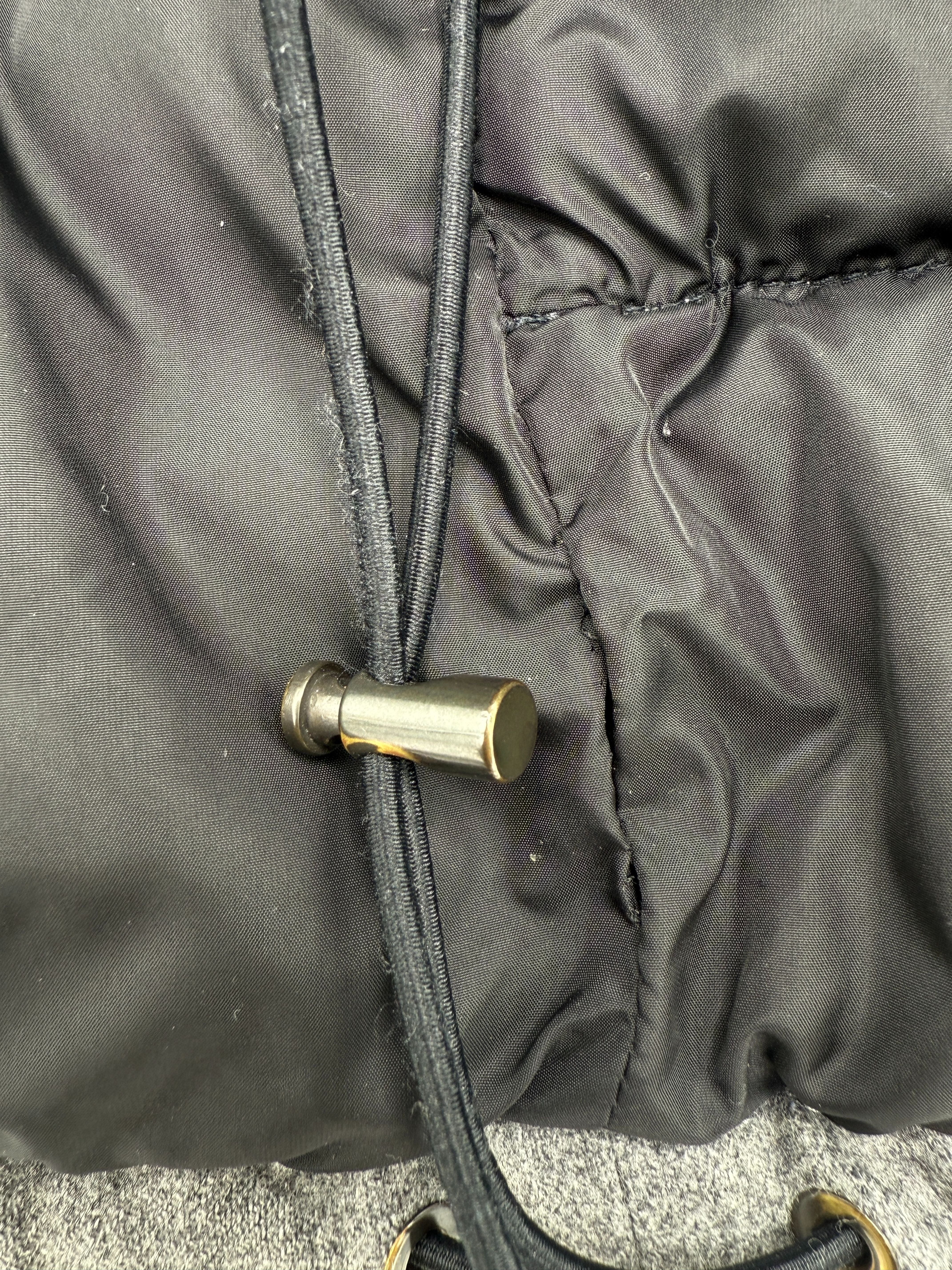 Moncler Harvey Down Jacket - Grey
