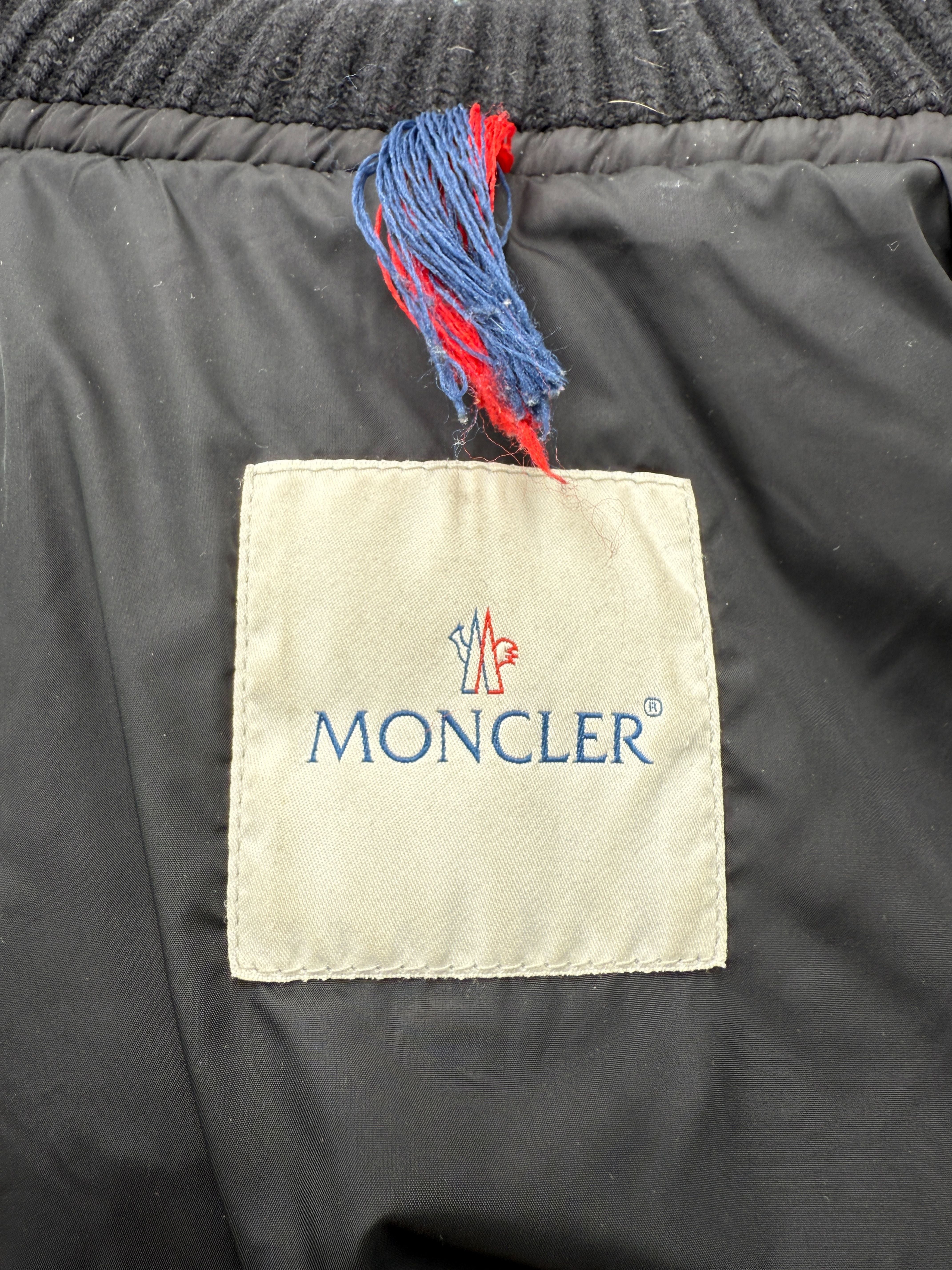 Moncler Harvey Down Jacket - Grey Moncler