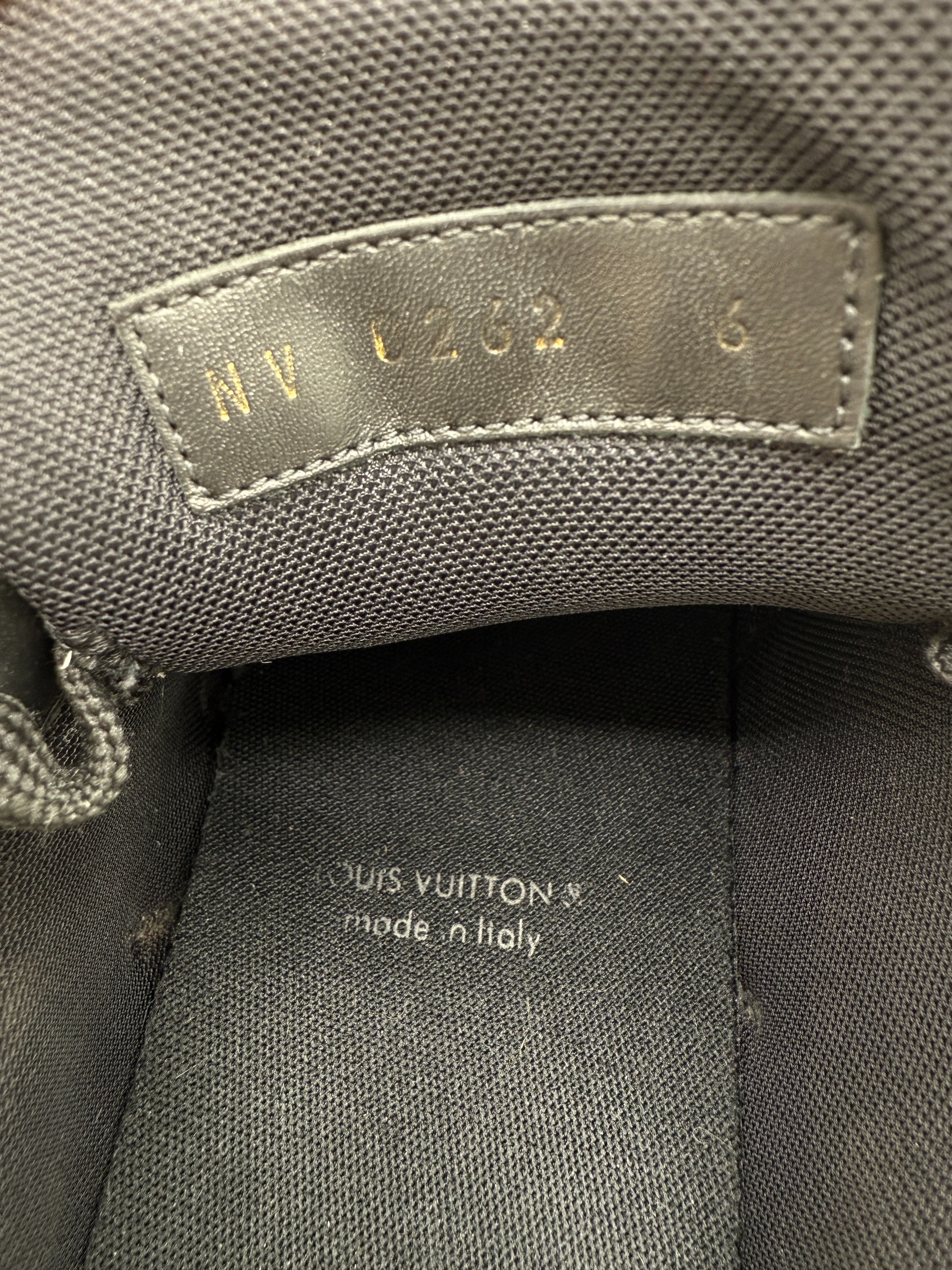 Louis Vuitton Mesh Run Away Trainers - Black