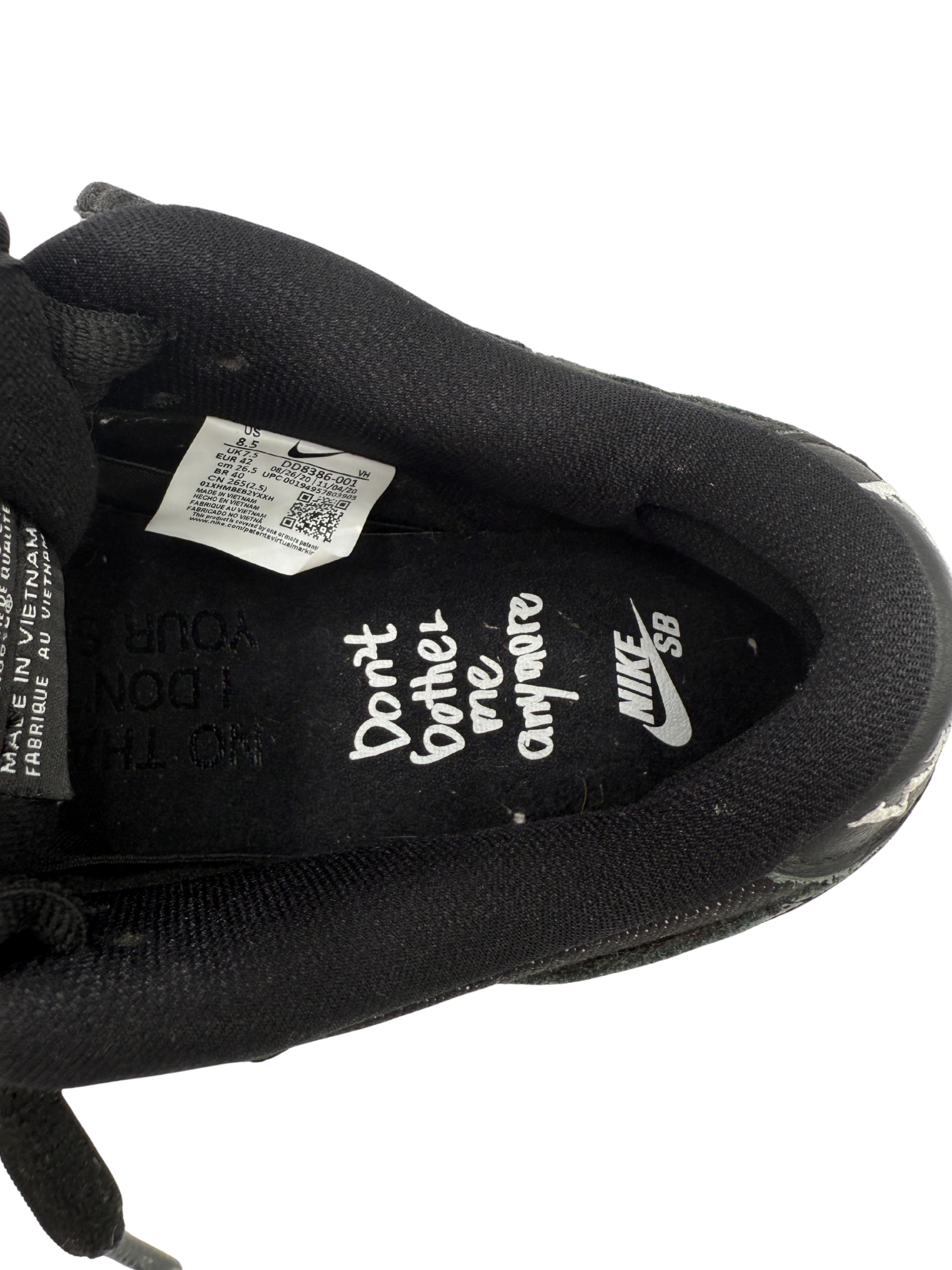 Nike SB Dunk Low x Verdy 'Wasted Youth' - Black Nike