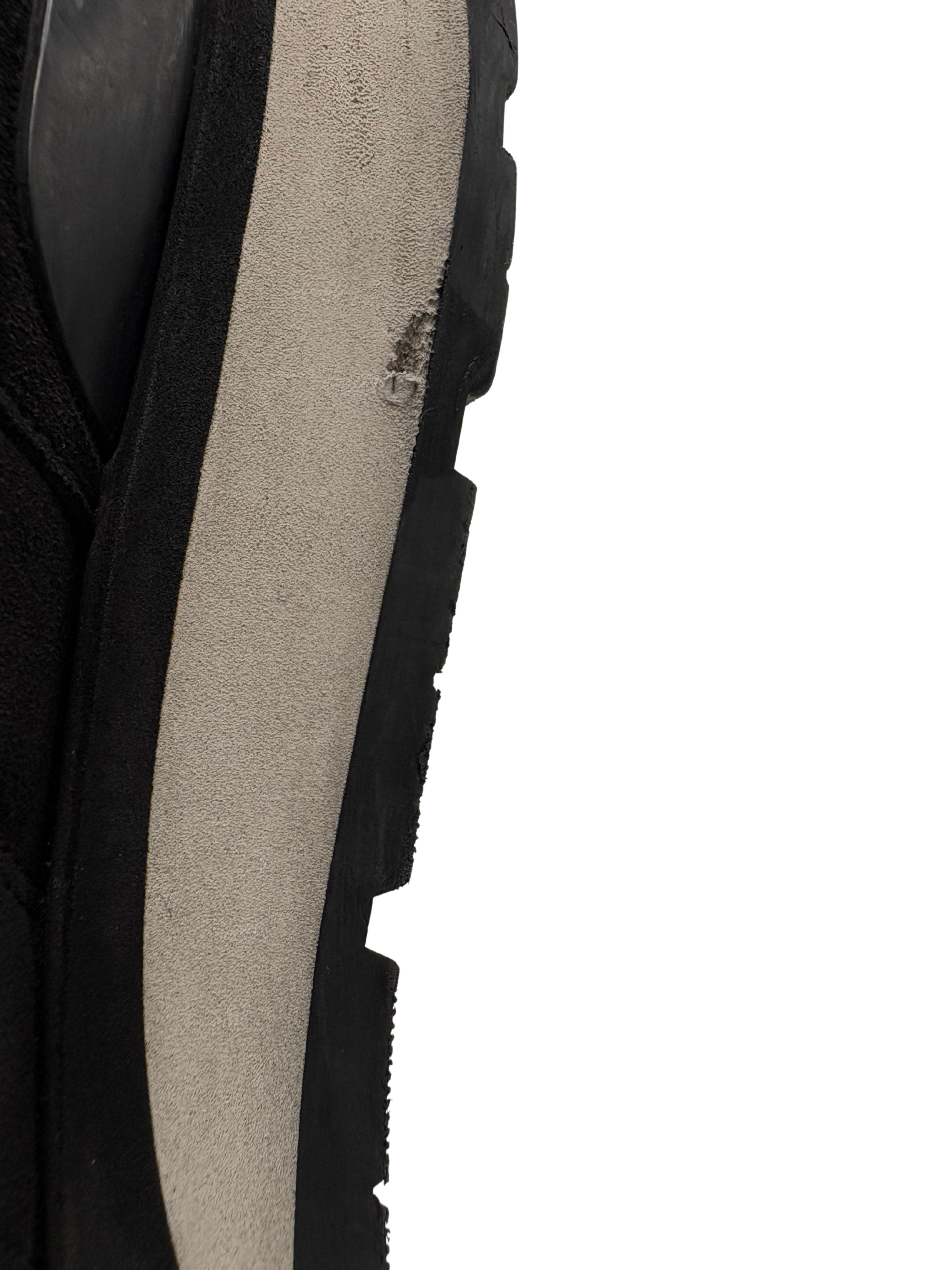 Louis Vuitton Run Away - Black Louis Vuitton