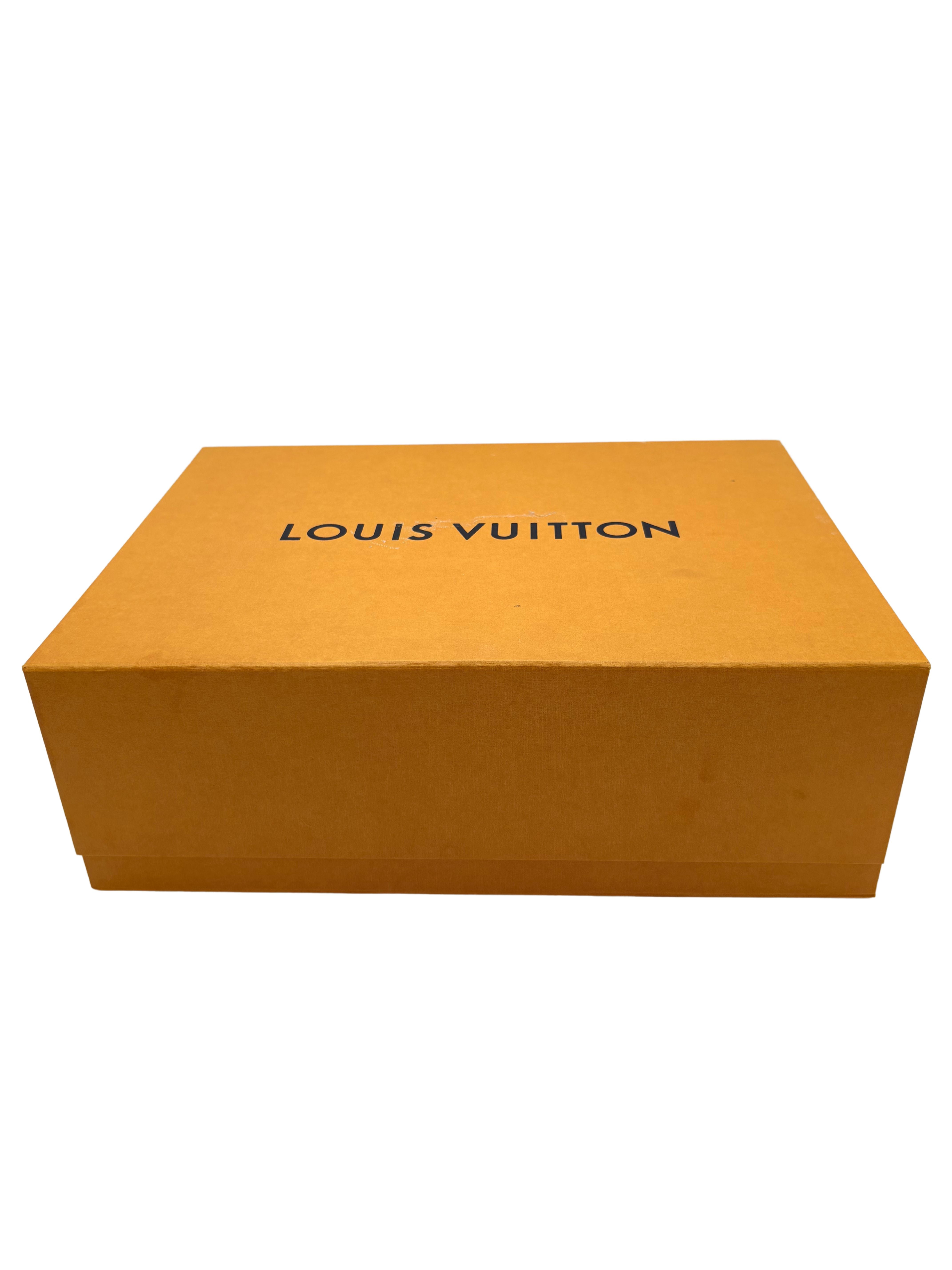 Louis Vuitton Pochette Voyage - Baby Blue Louis Vuitton