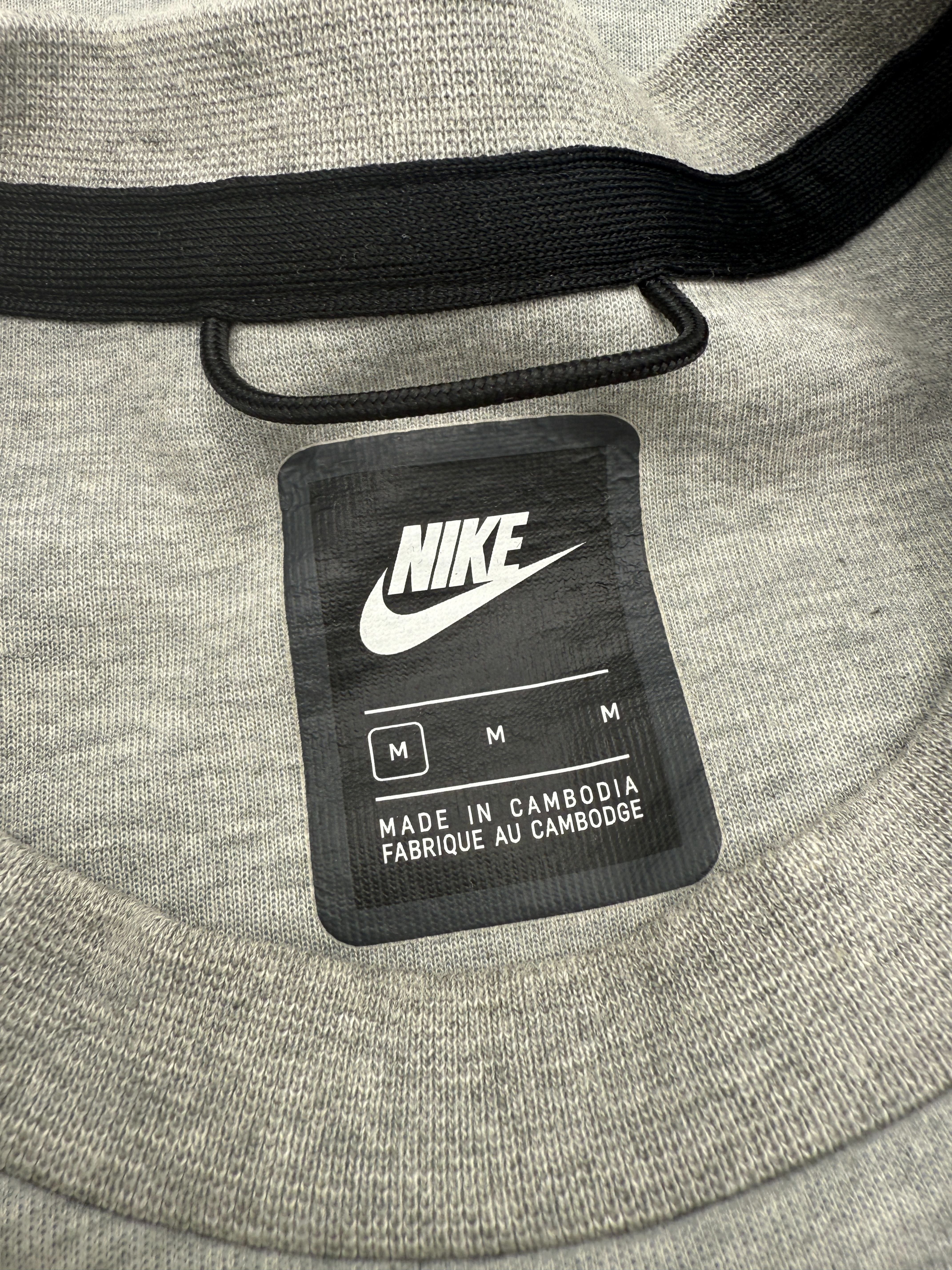 Nike Tech Fleece Crew Neck Sweatshirt - Grey Nike