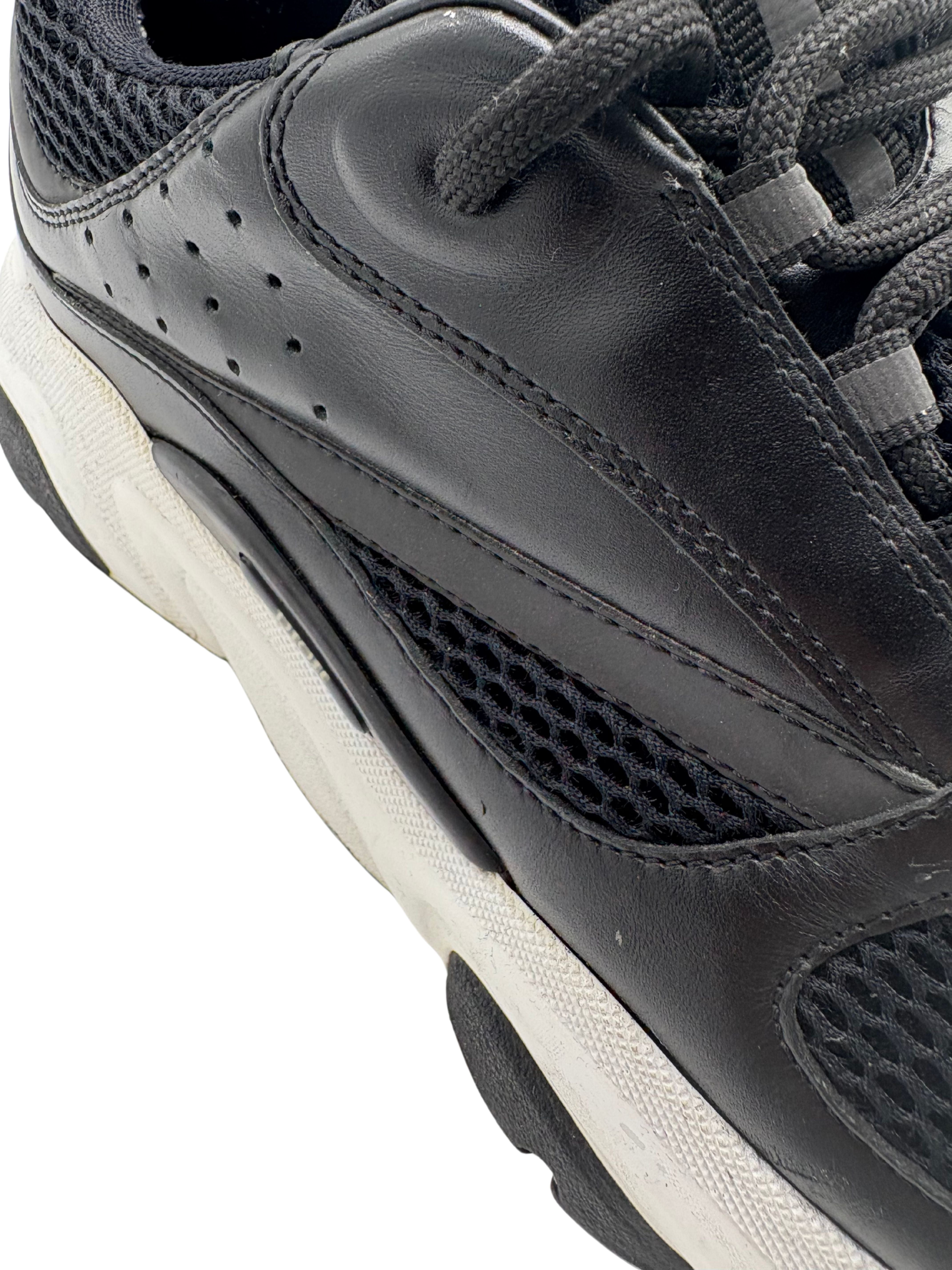 Dior B22 - Black/White Dior