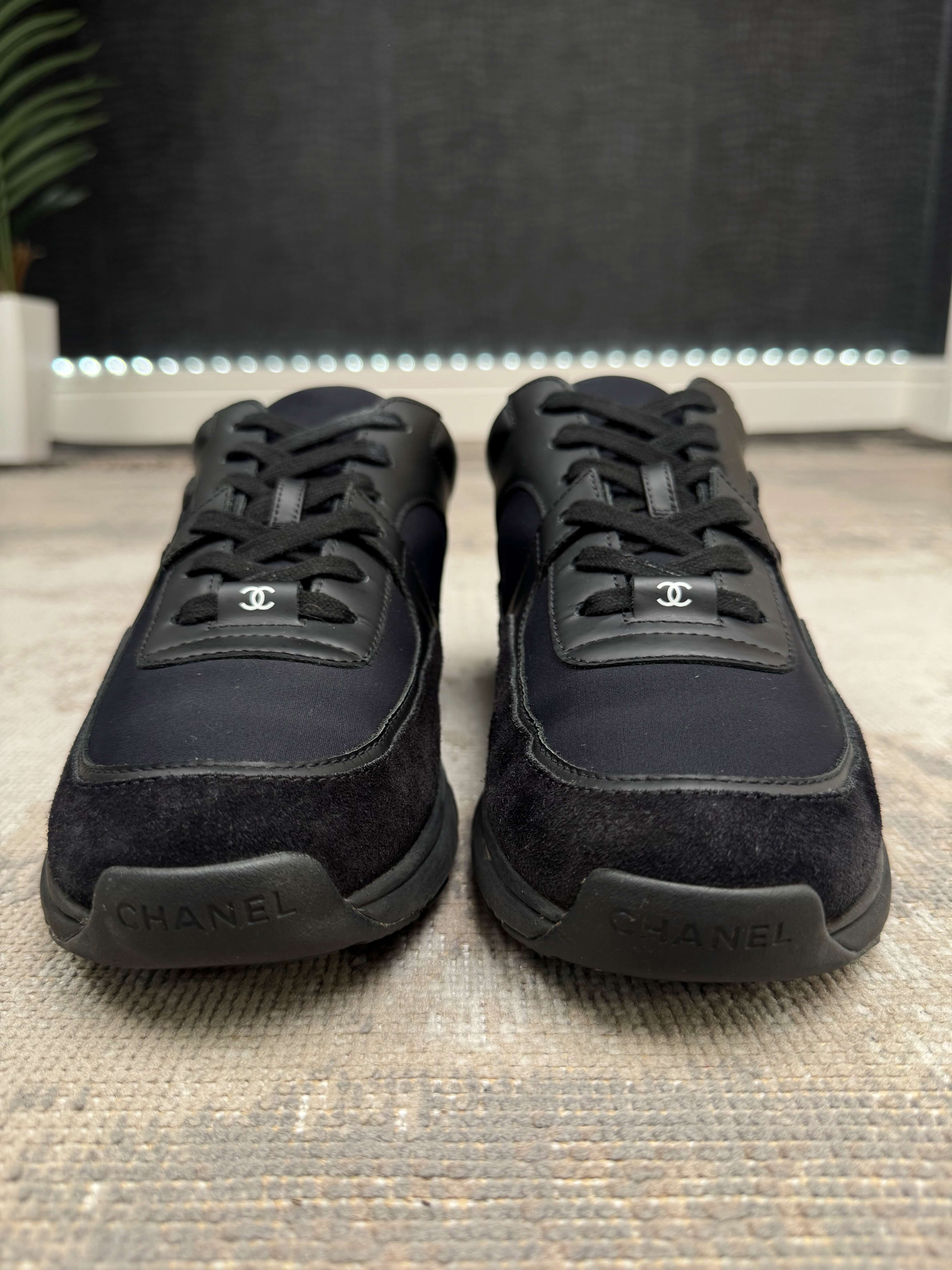 Chanel CC Runner - Black Chanel