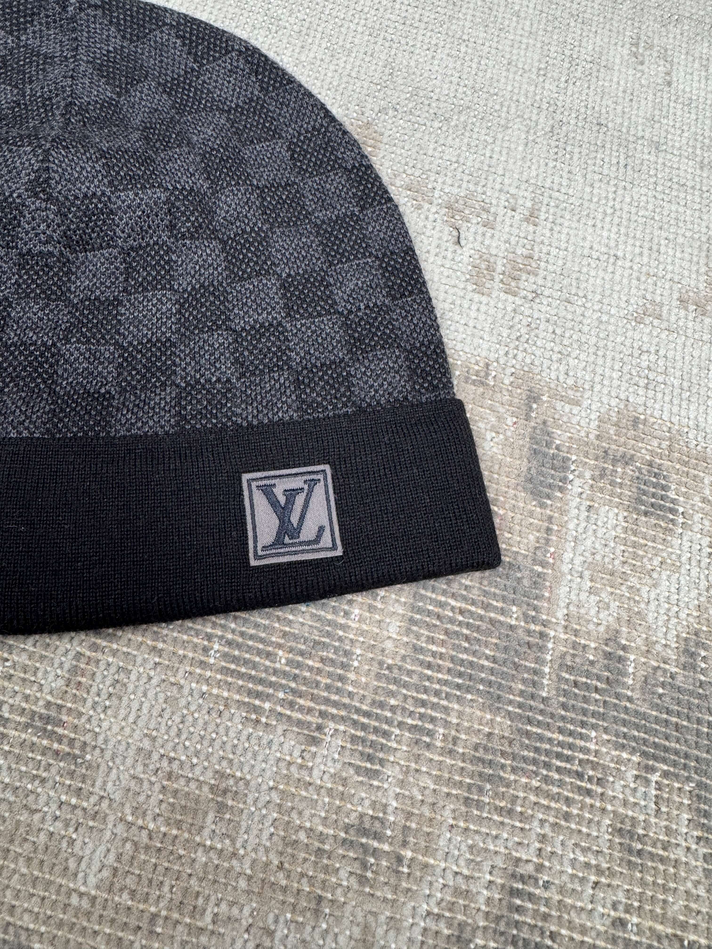 Louis Vuitton Néo Petit Damier Beanie - Black Louis Vuitton