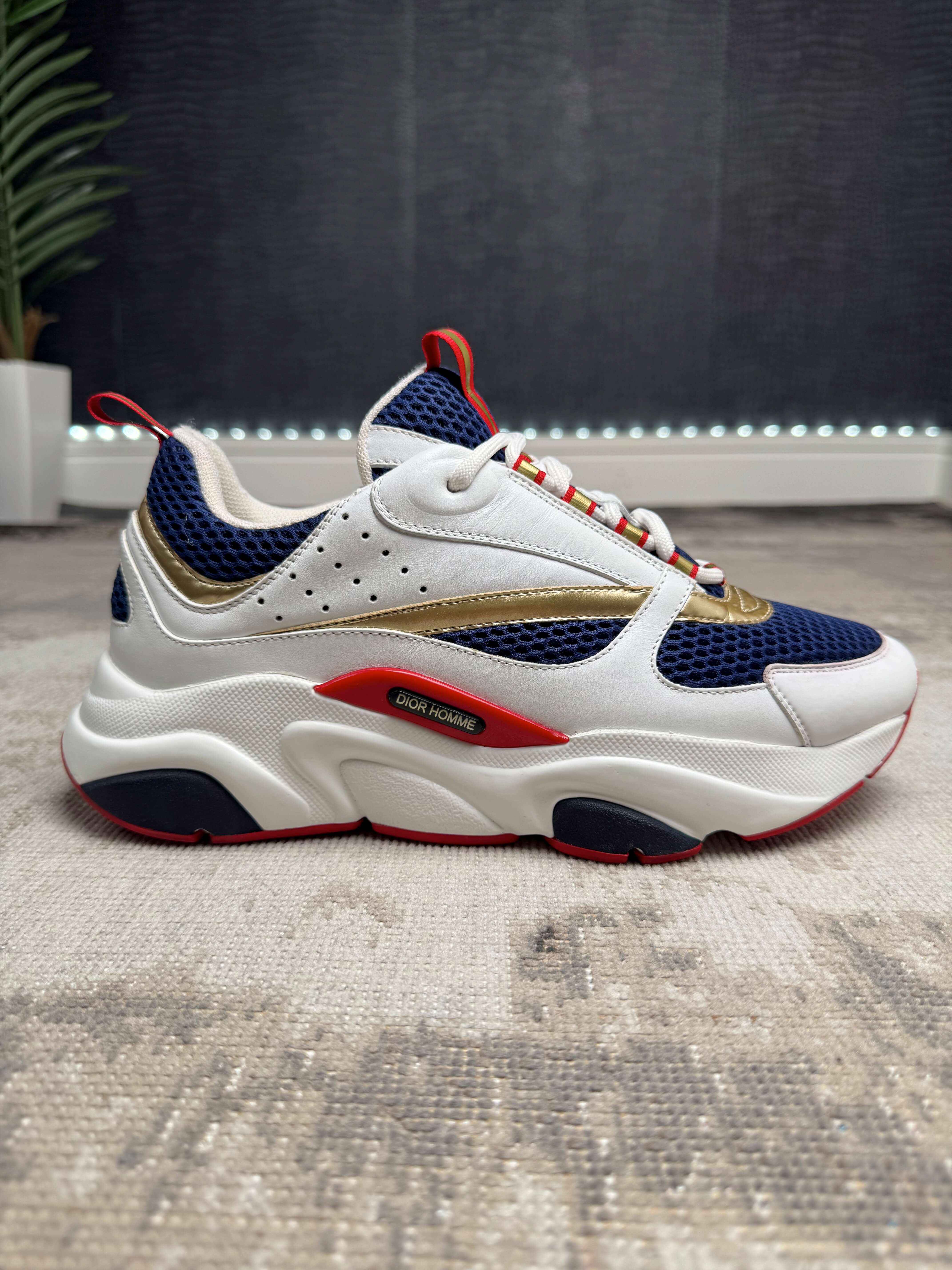 Dior B22 Trainer - White / Blue Dior