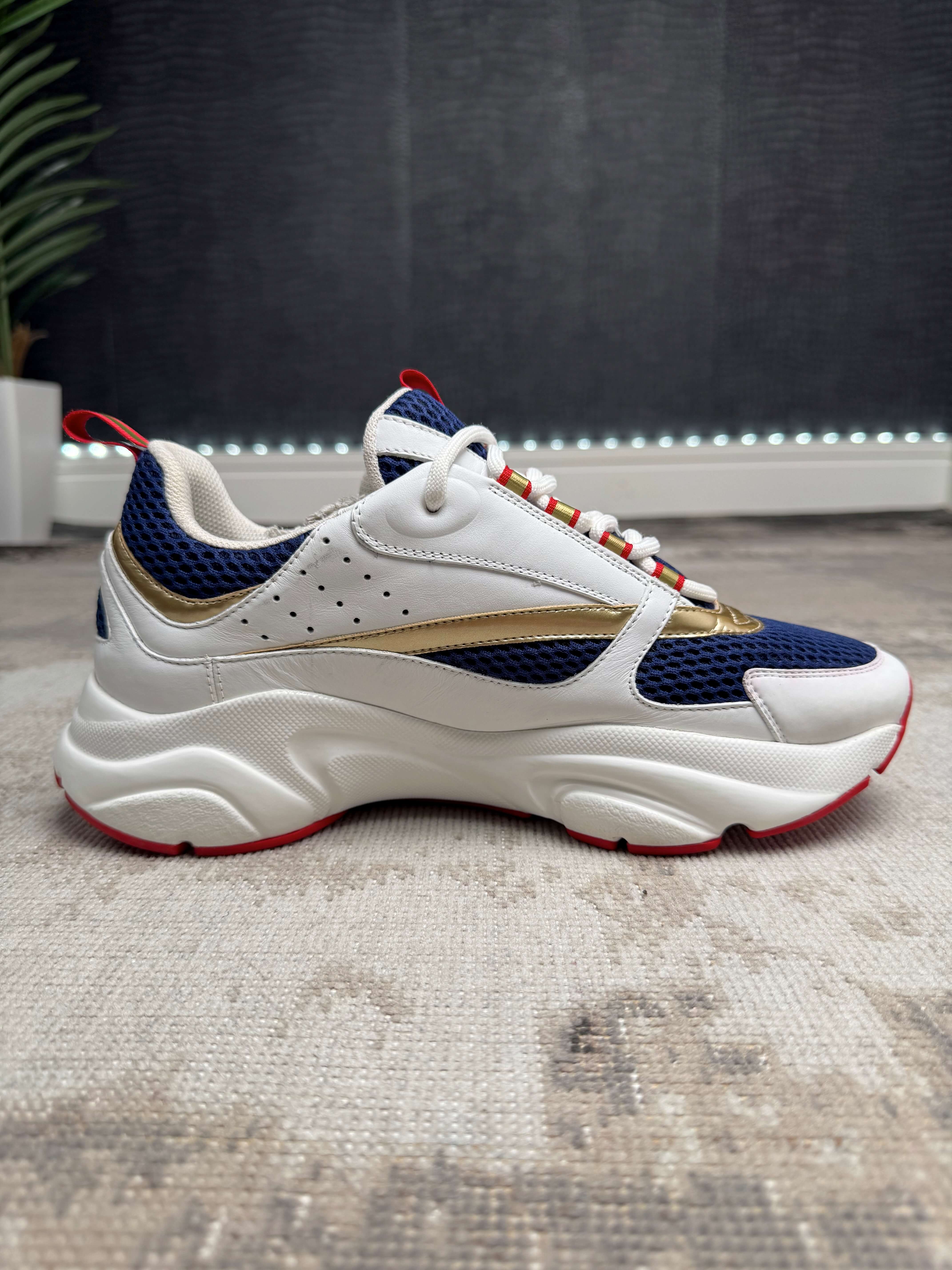 Dior B22 Trainer - White / Blue Dior