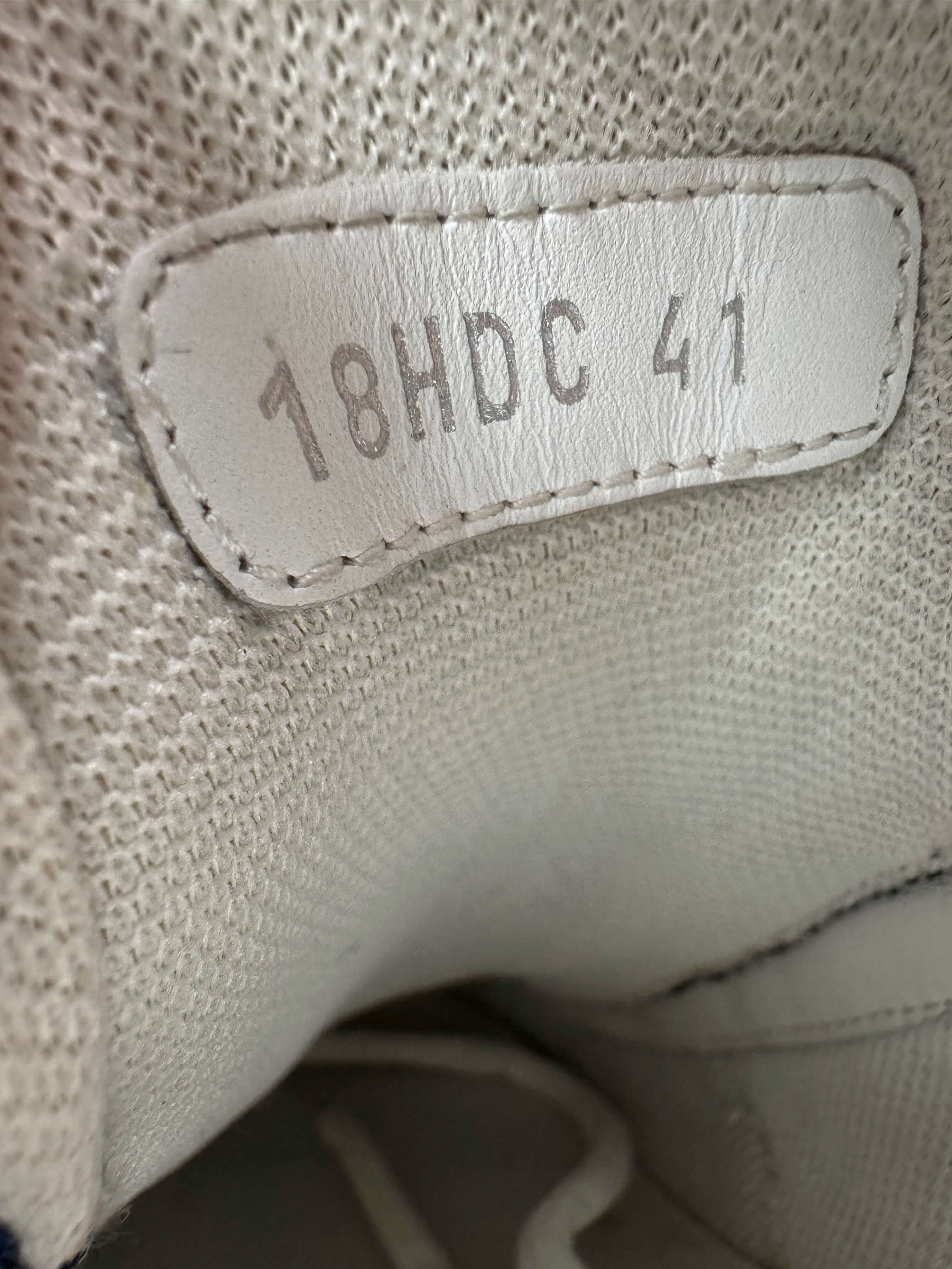 Dior B22 Trainer - White / Blue Dior