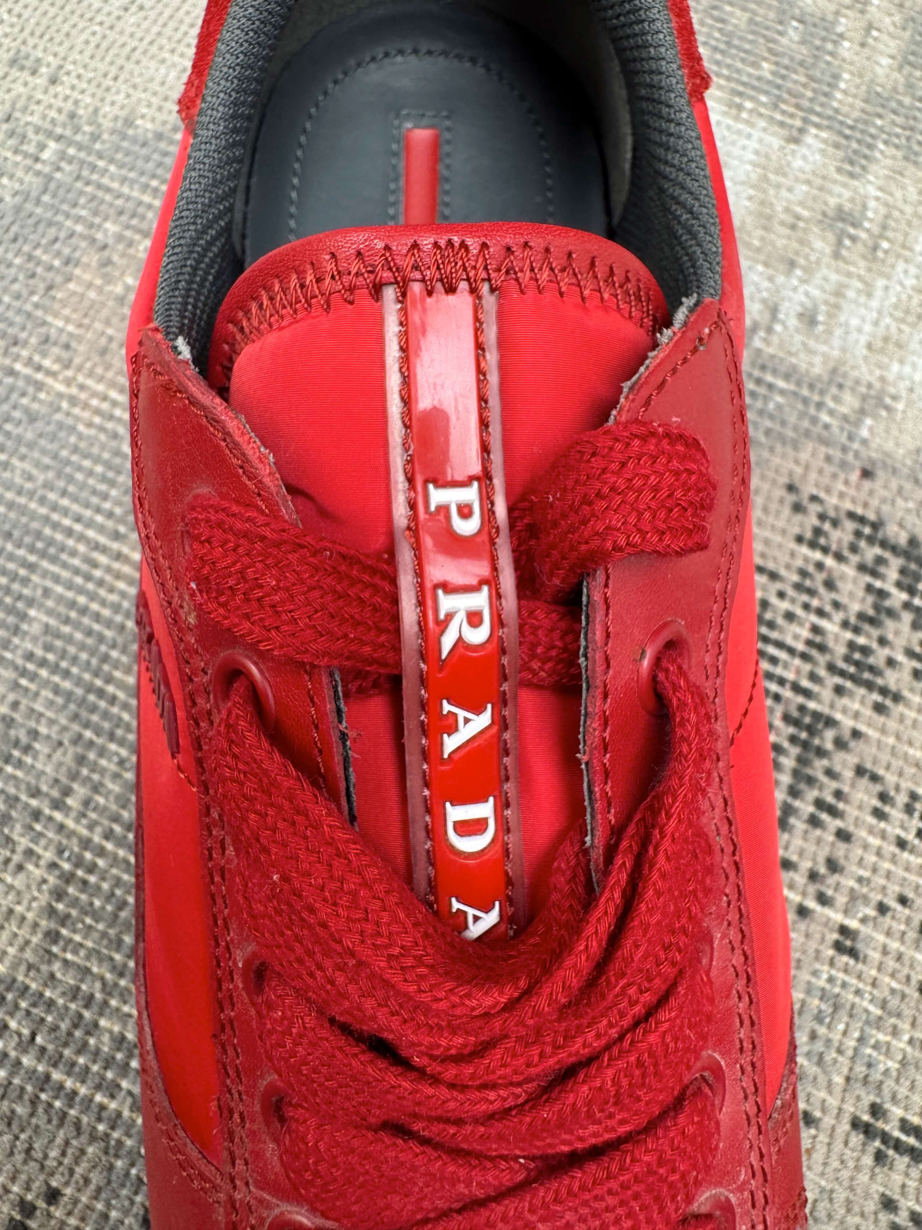 Prada Runners Trainers - Red Prada