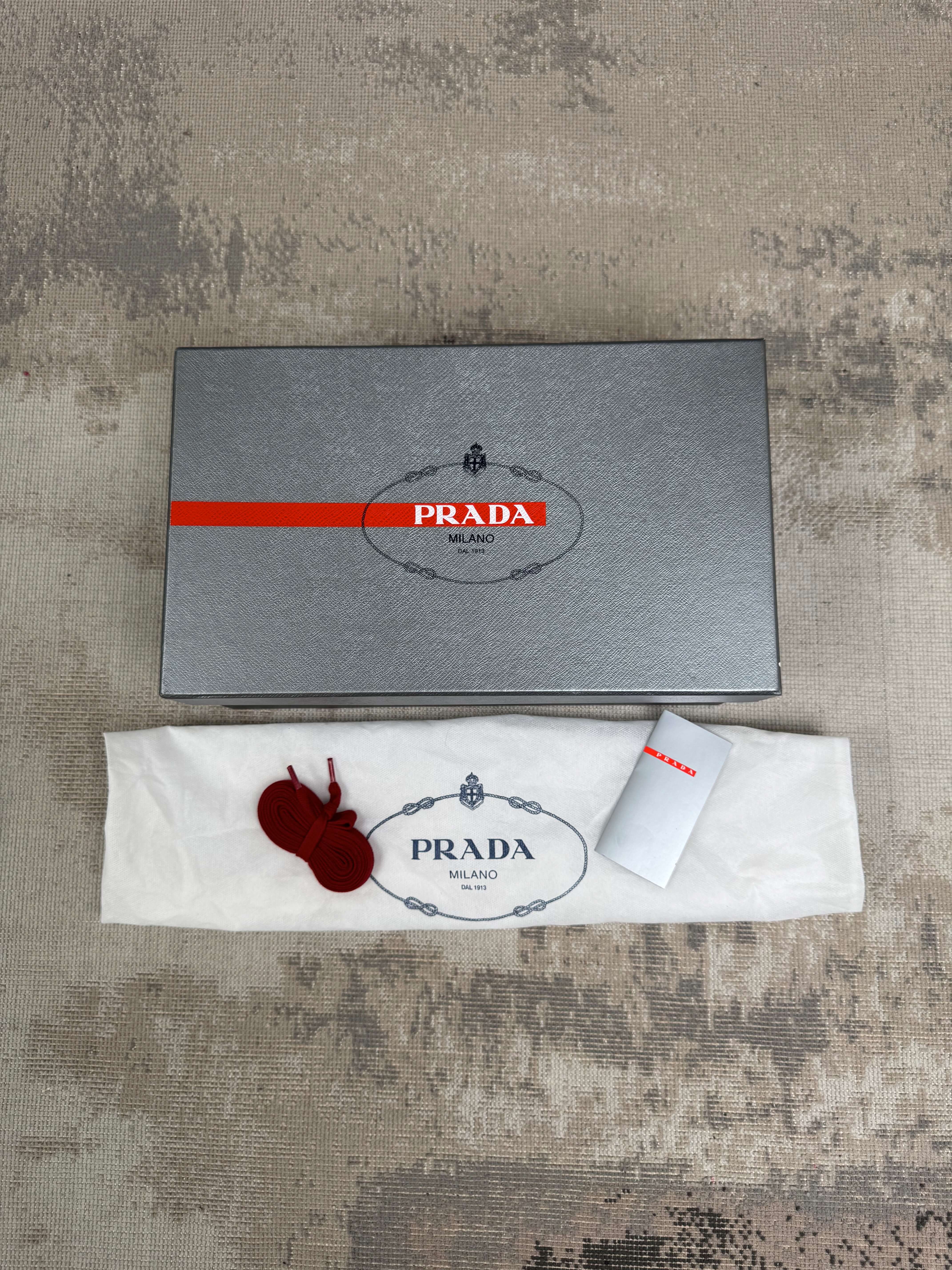 Prada Runners Trainers - Red Prada
