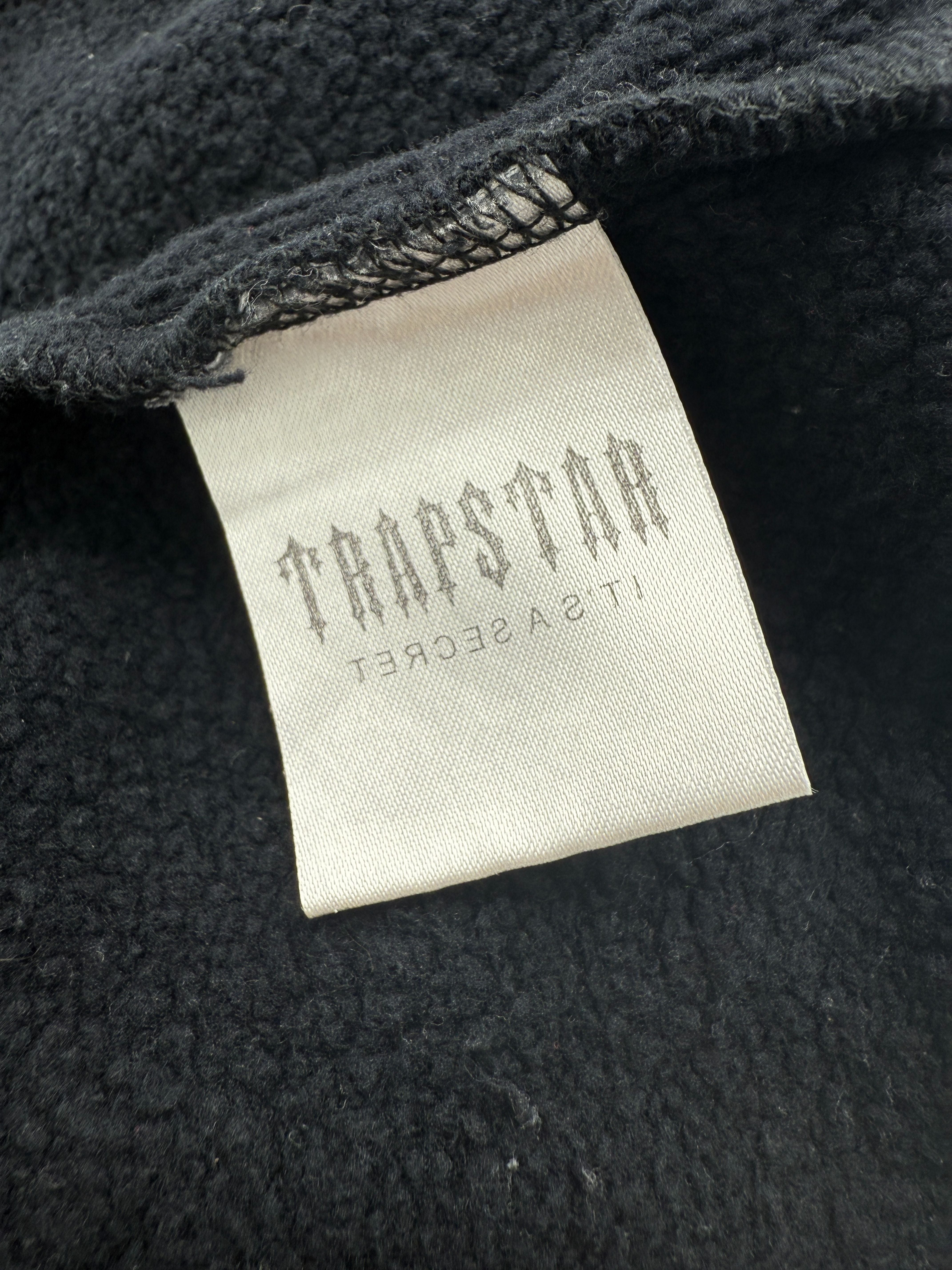 Trapstar Chenille Decoded Shorts - Black