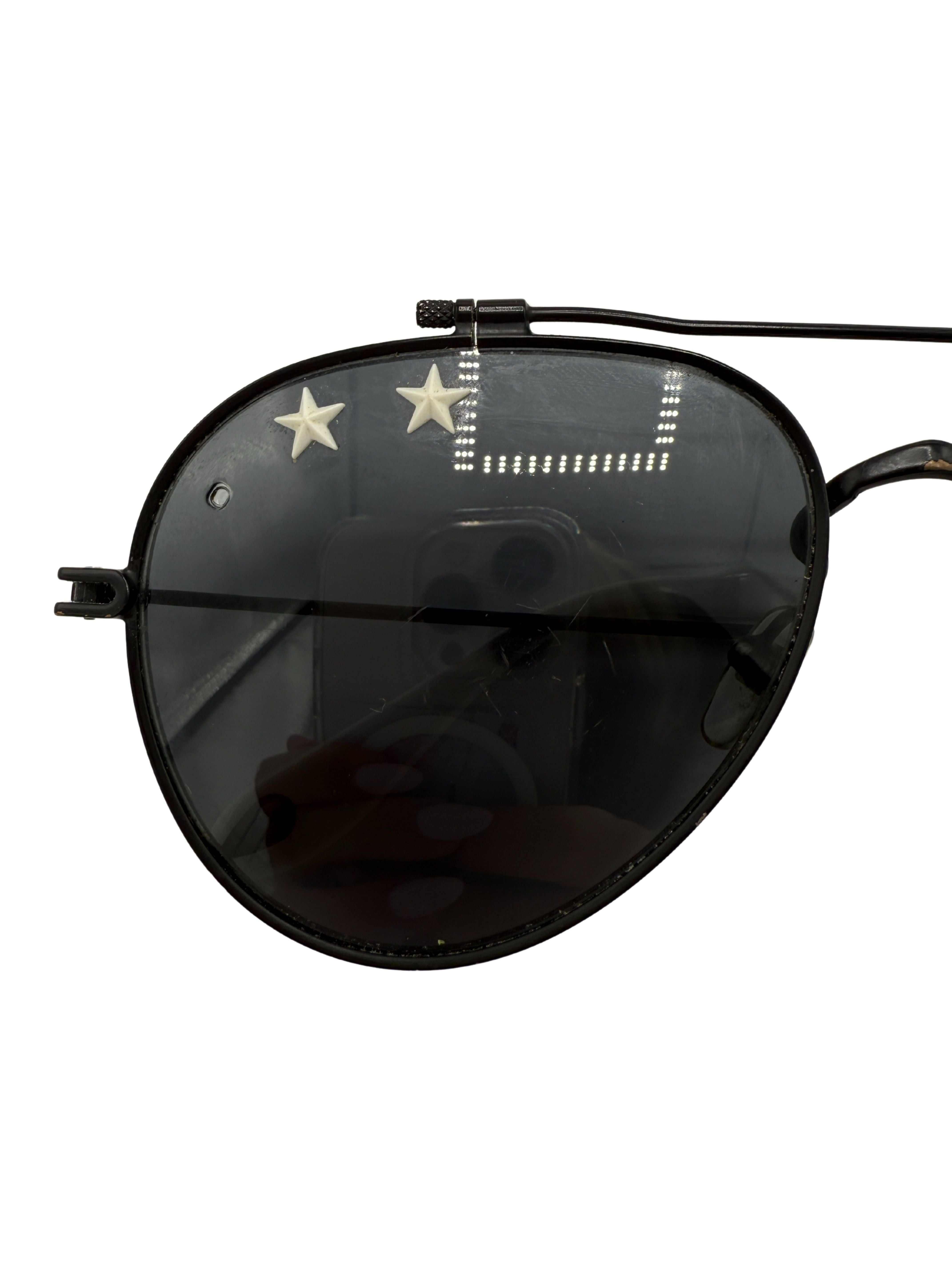 Givenchy Star Aviator Sunglasses - Black Givenchy