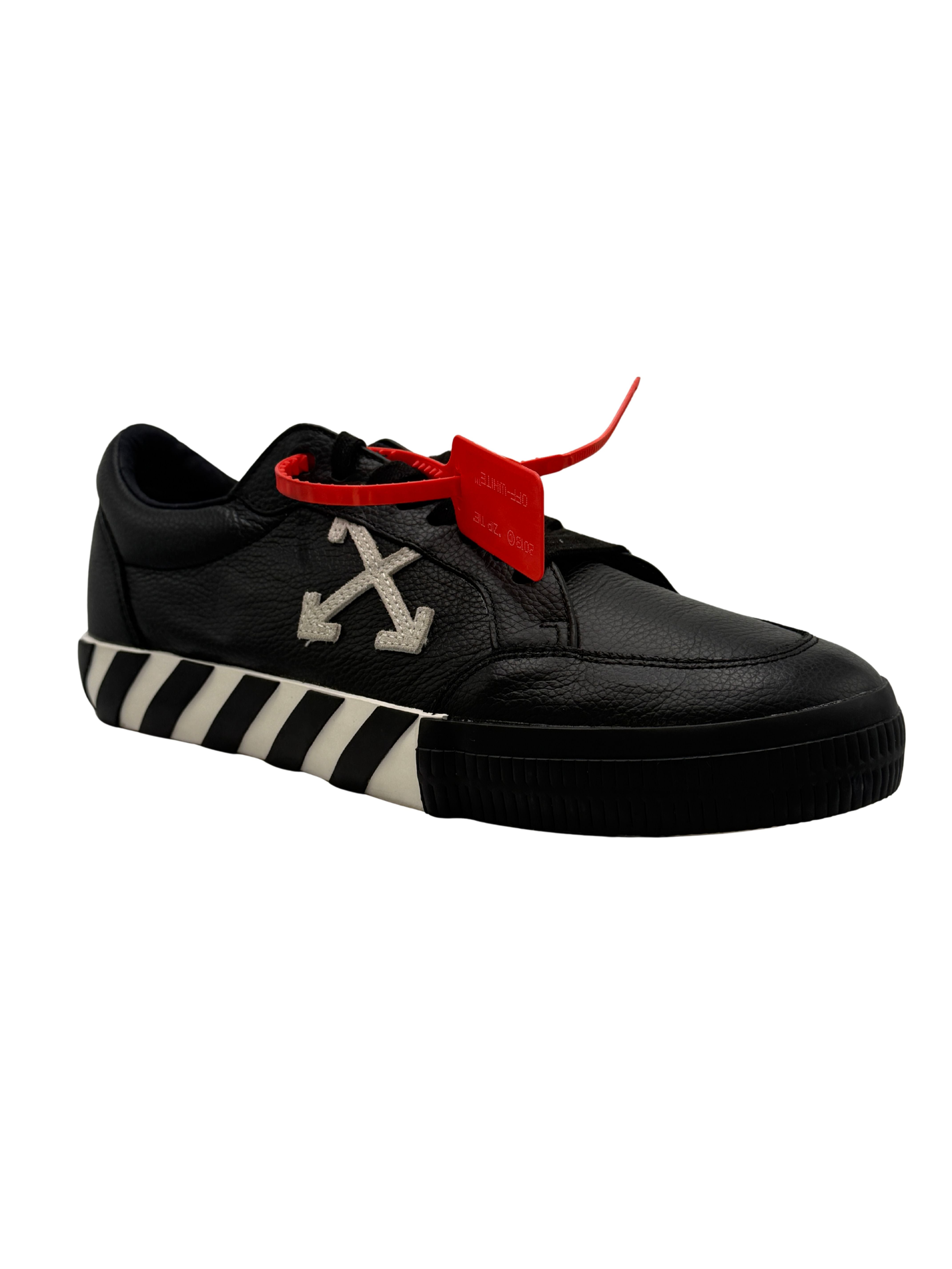 Off-White Vulcanized Low Black Leather Sneaker - Black Off-White