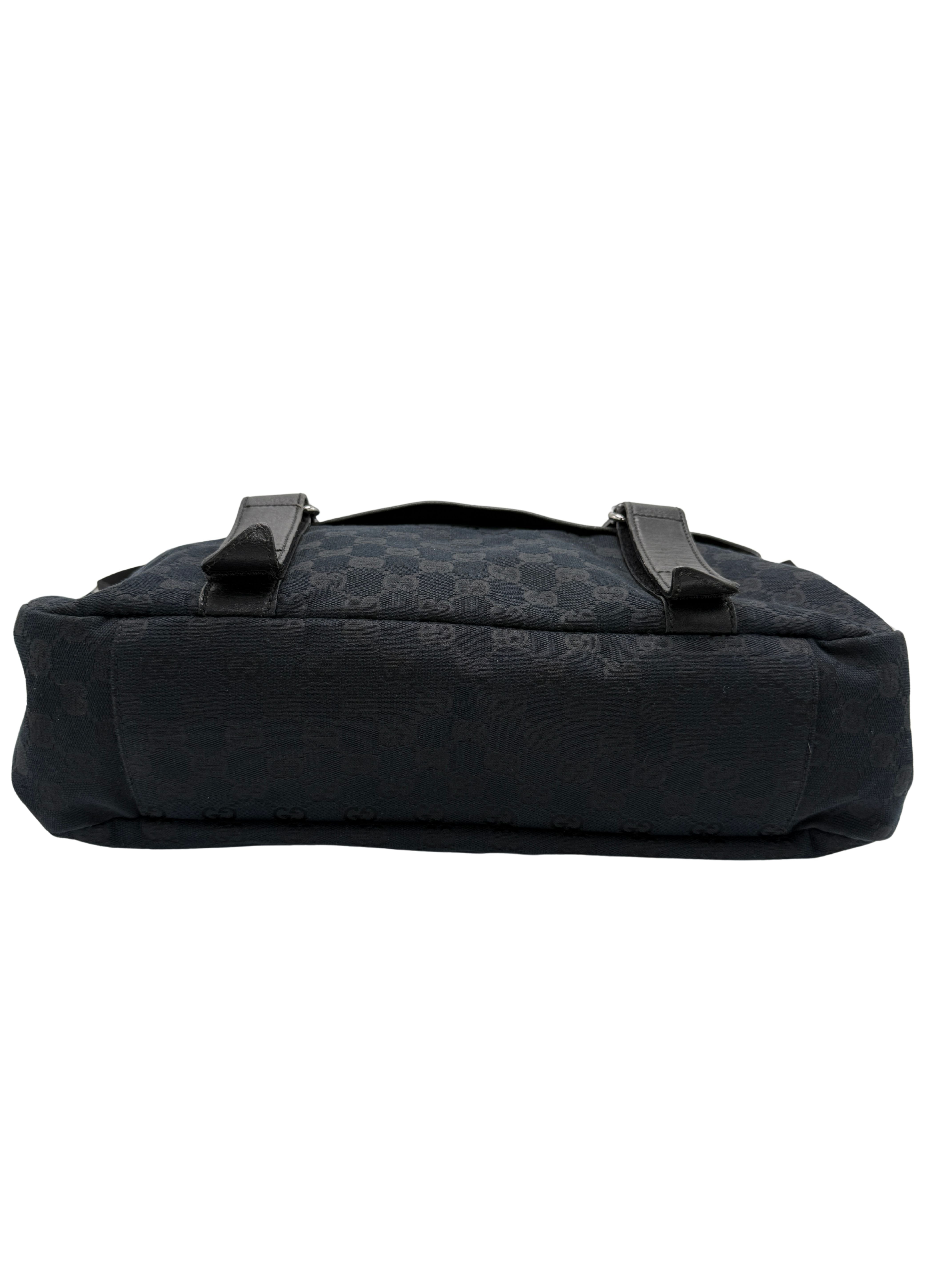 Gucci GG Canvas Messenger Bag - Black Gucci
