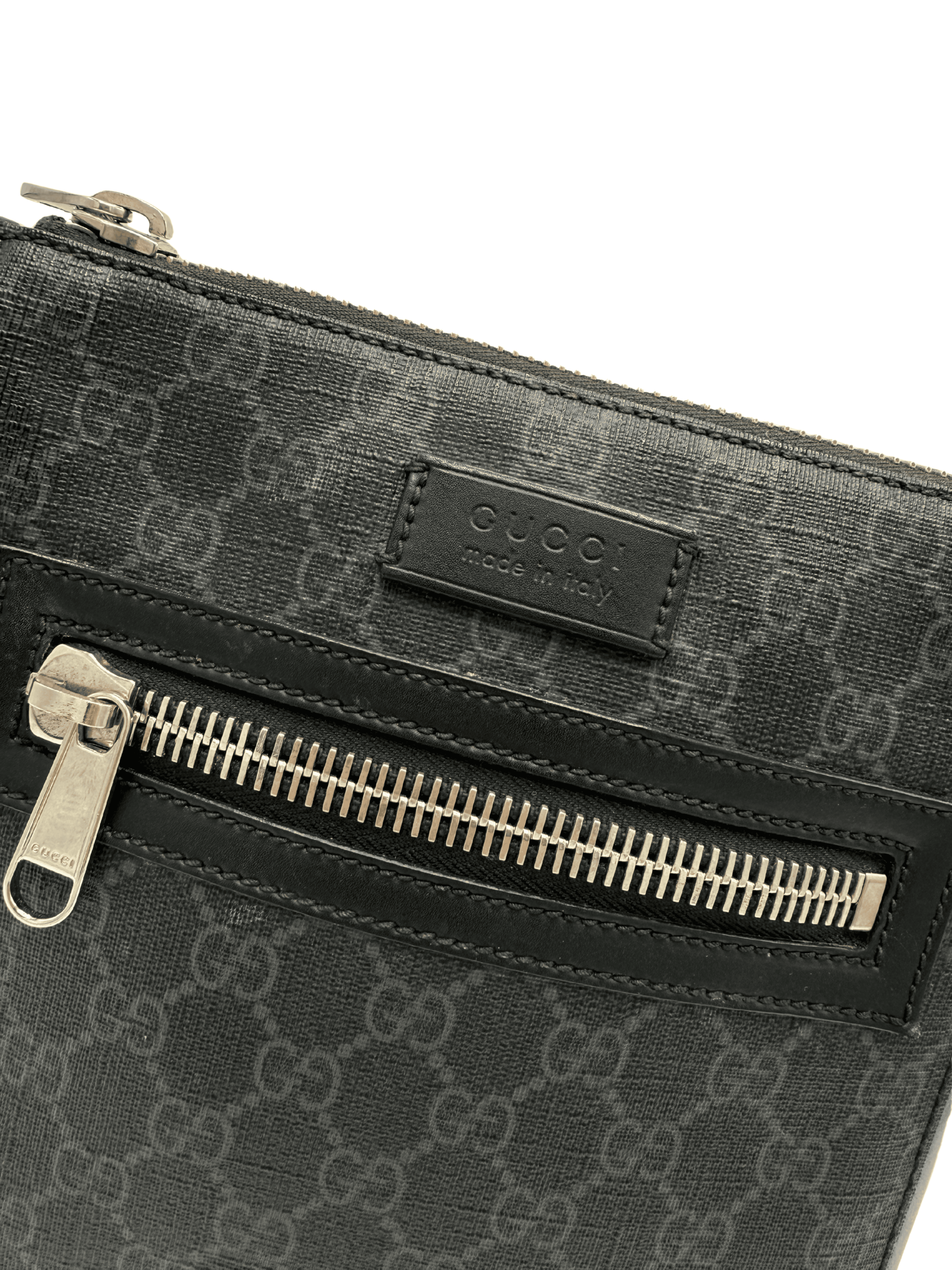 Gucci GG Supreme Messenger Bag - Grey Gucci