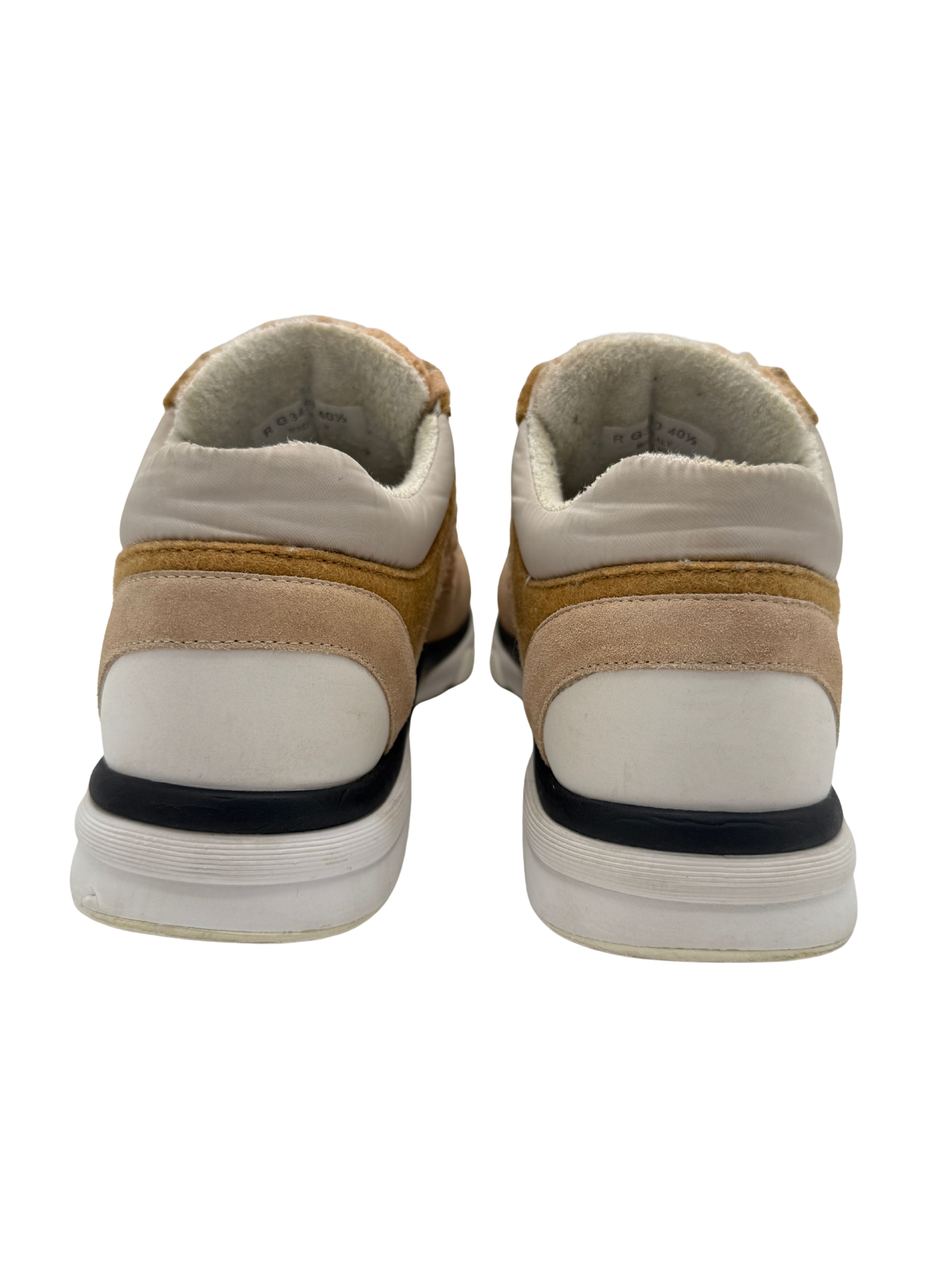 Chanel CC Tweed Runner Trainer - Beige