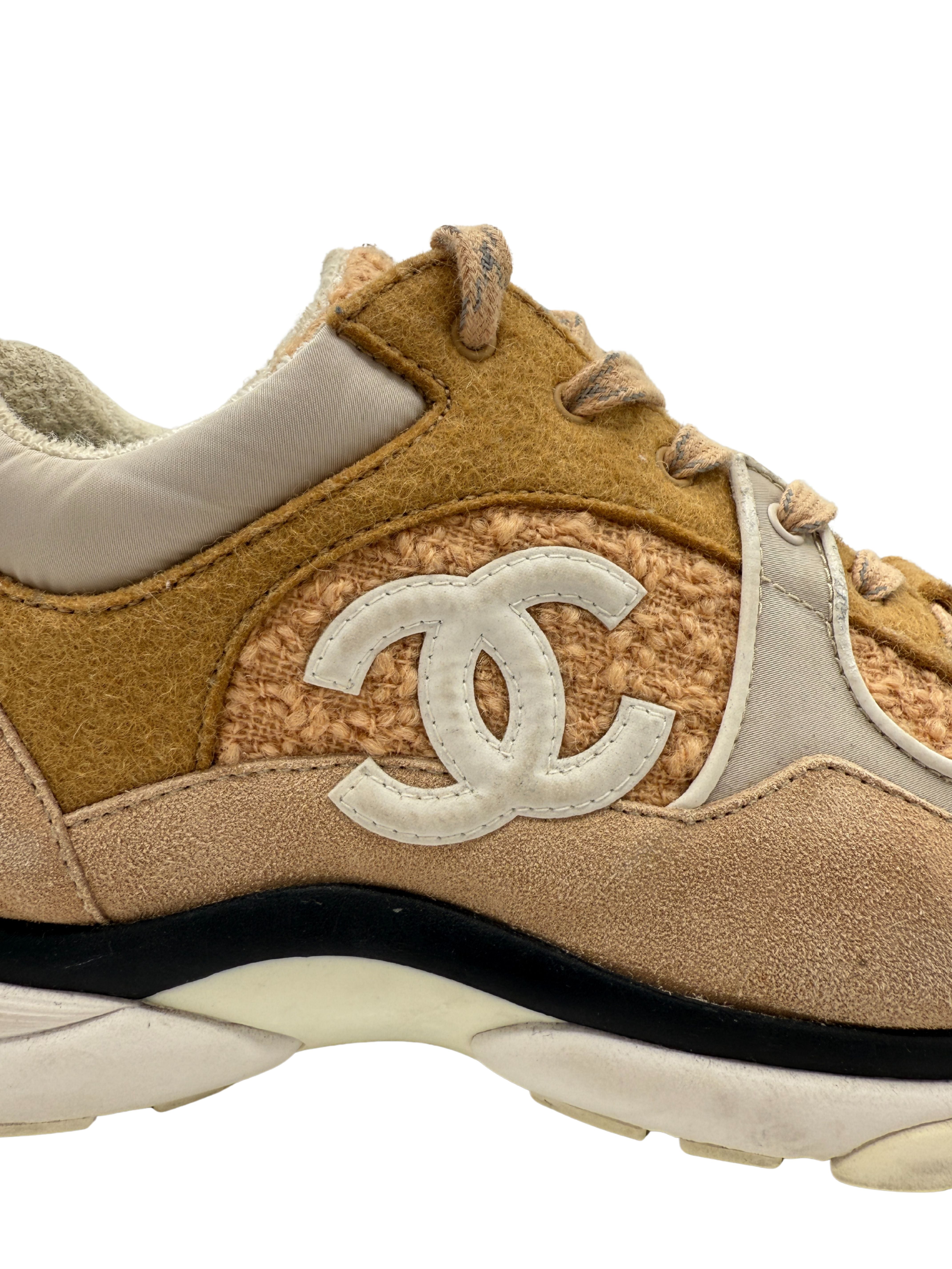 Chanel CC Tweed Runner Trainer - Beige