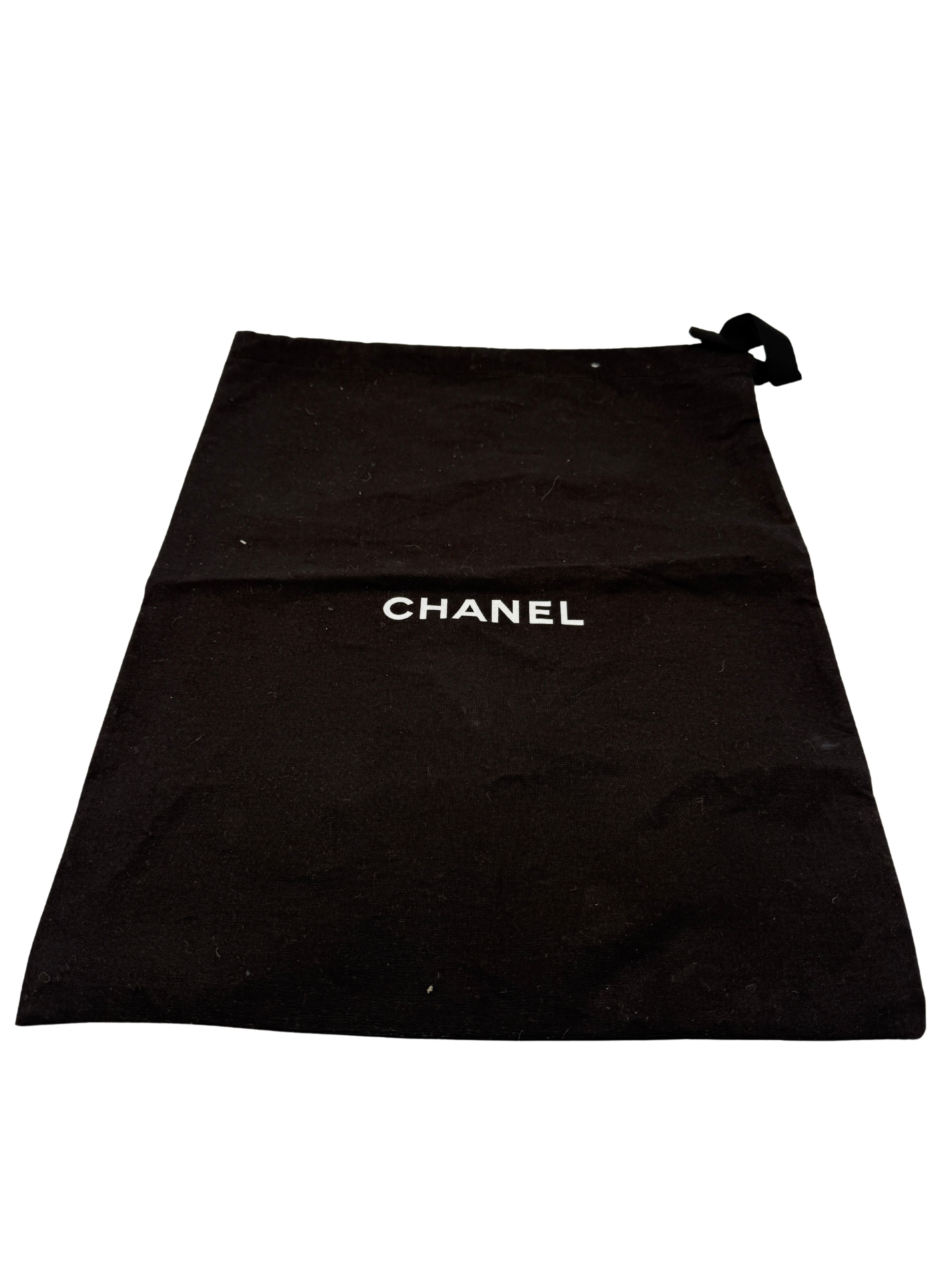 Chanel CC Tweed Runner Trainer - Beige