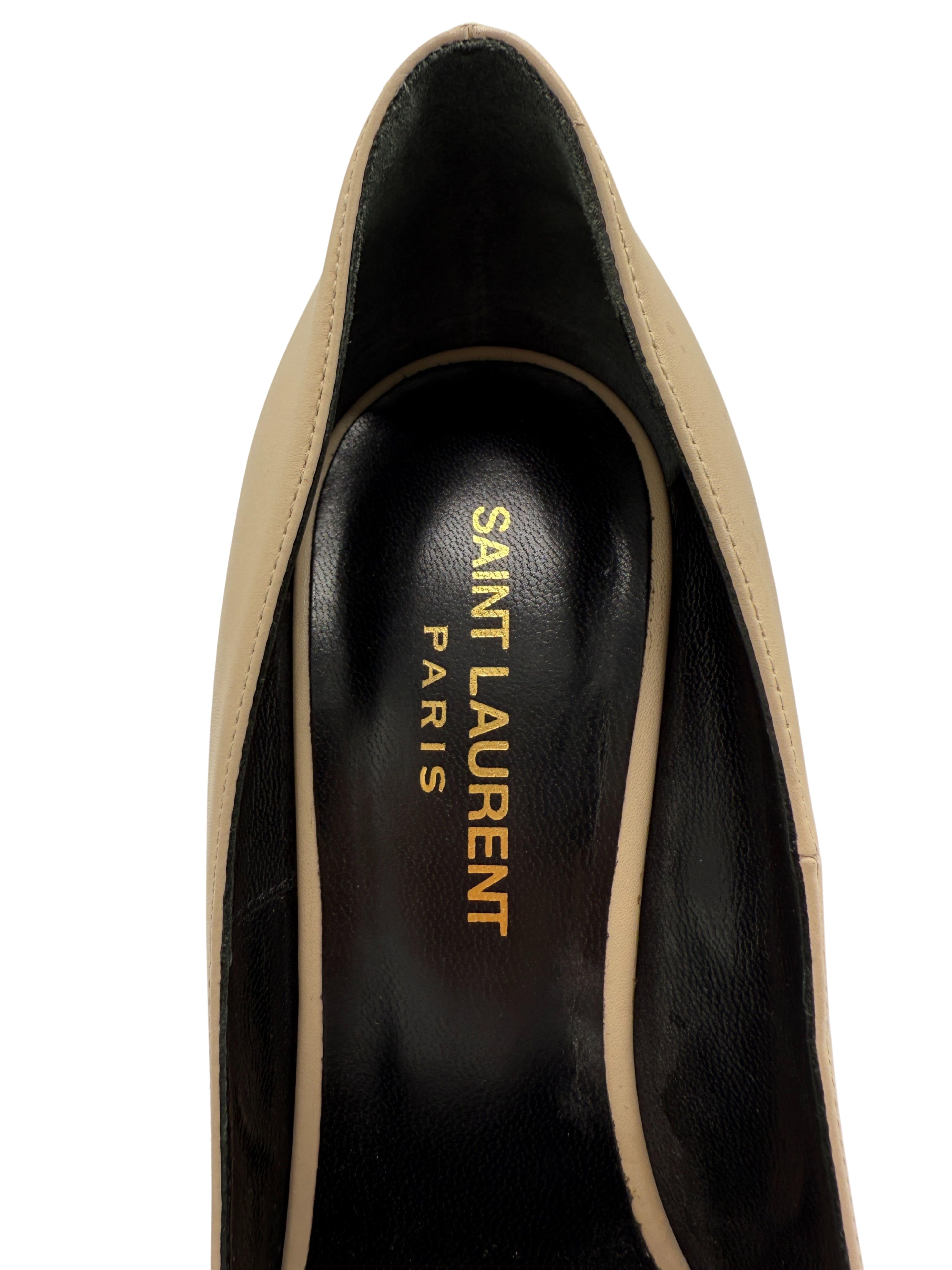 Saint Laurent Janis Pointy Toe Platform Pump - Cream