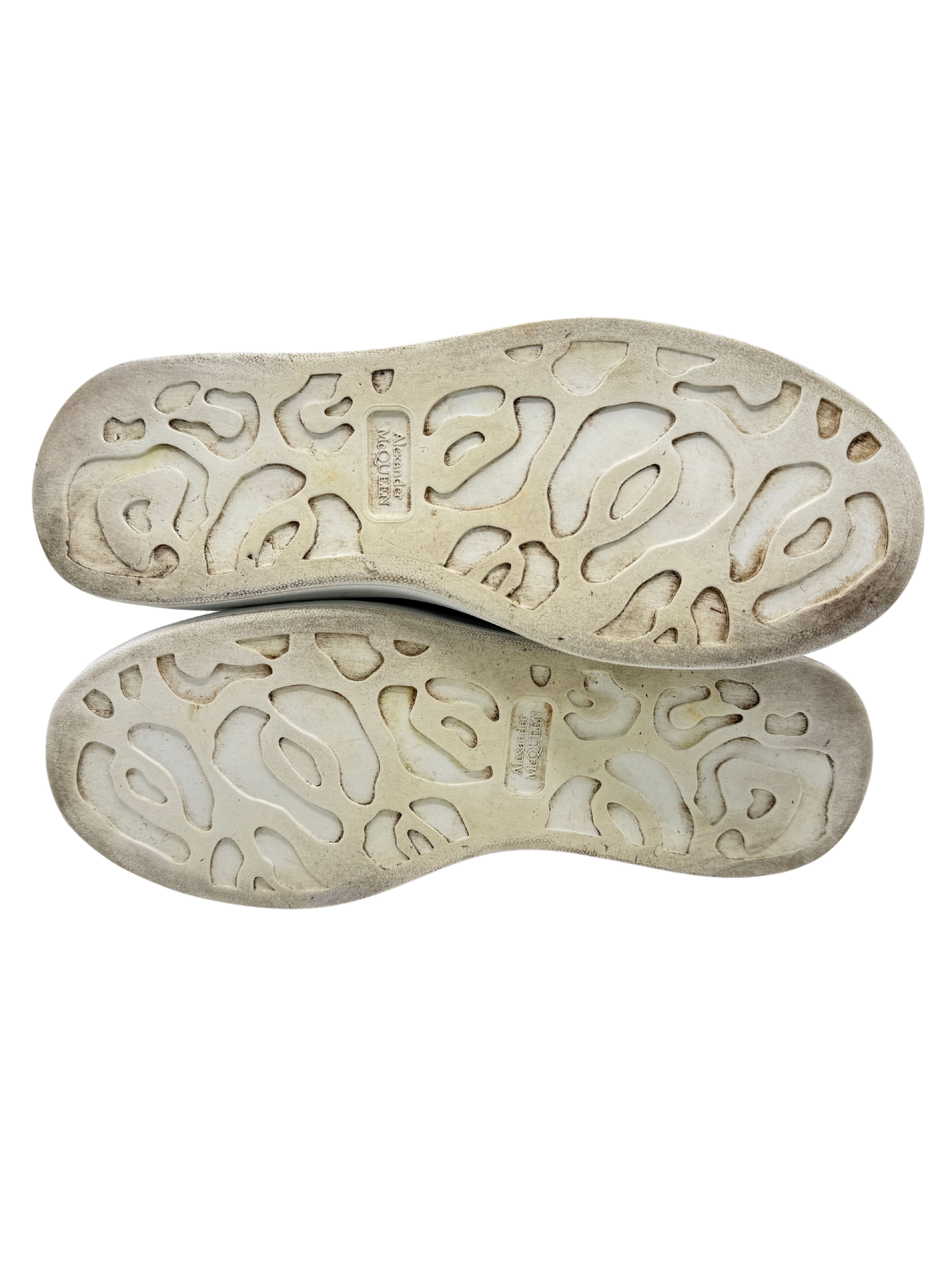 Alexander McQueen Oversized Sneakers - Black