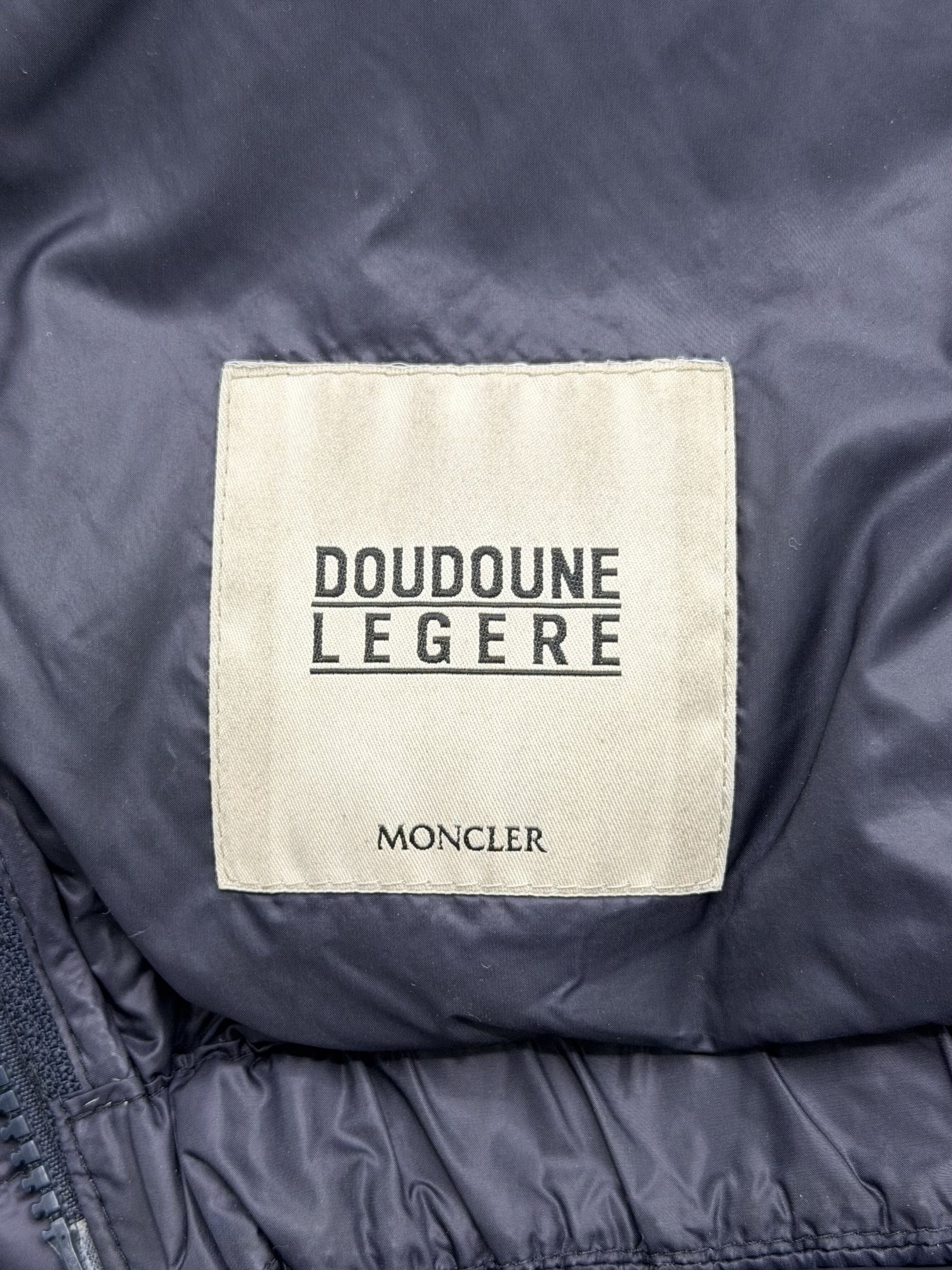 Moncler Wilm Down Jacket - Navy Moncler