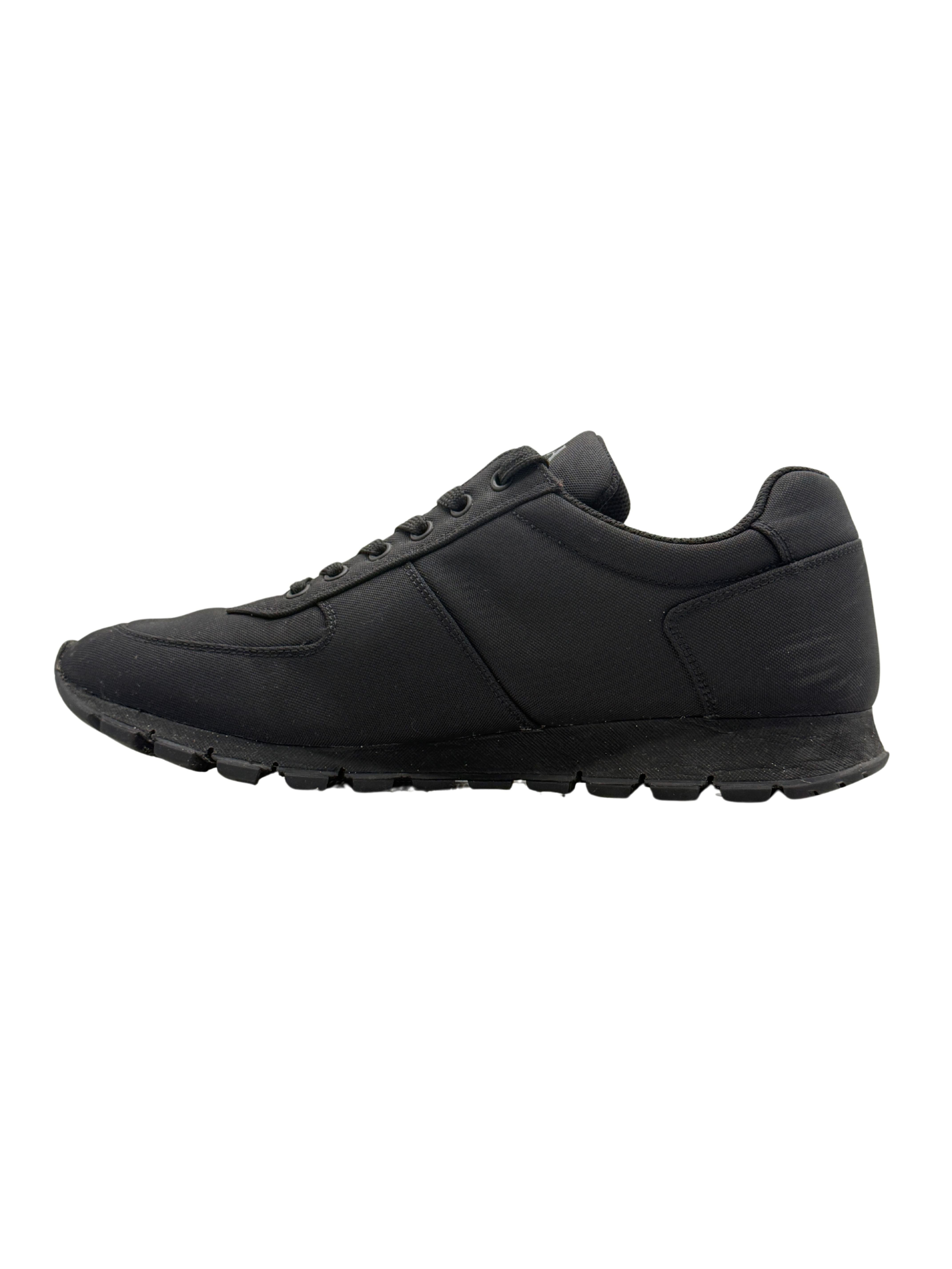 Prada Re-Nylon Low Top Trainers - Black Prada