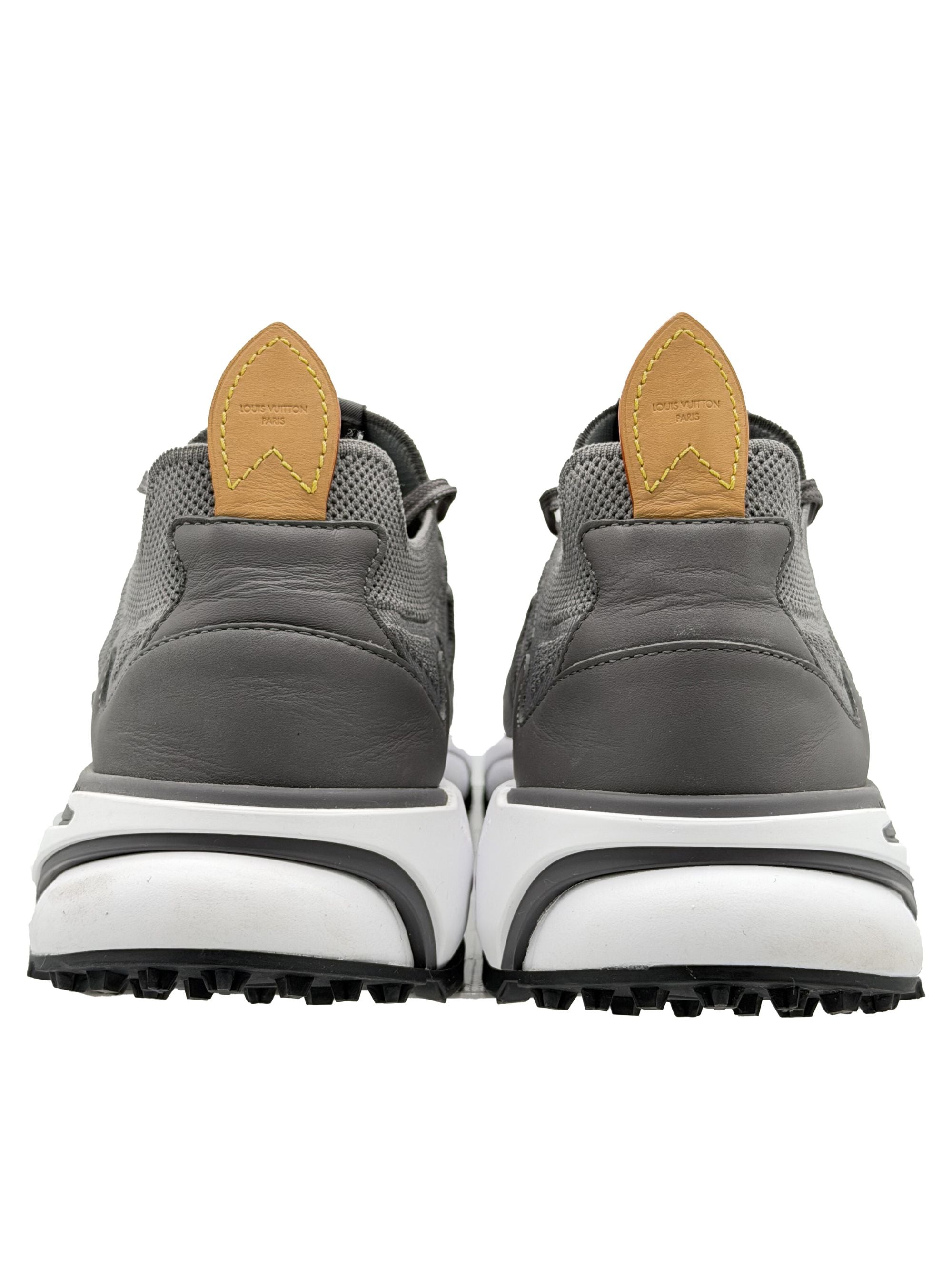 Louis Vuitton LV Runner Tatic Trainers - Grey Louis Vuitton