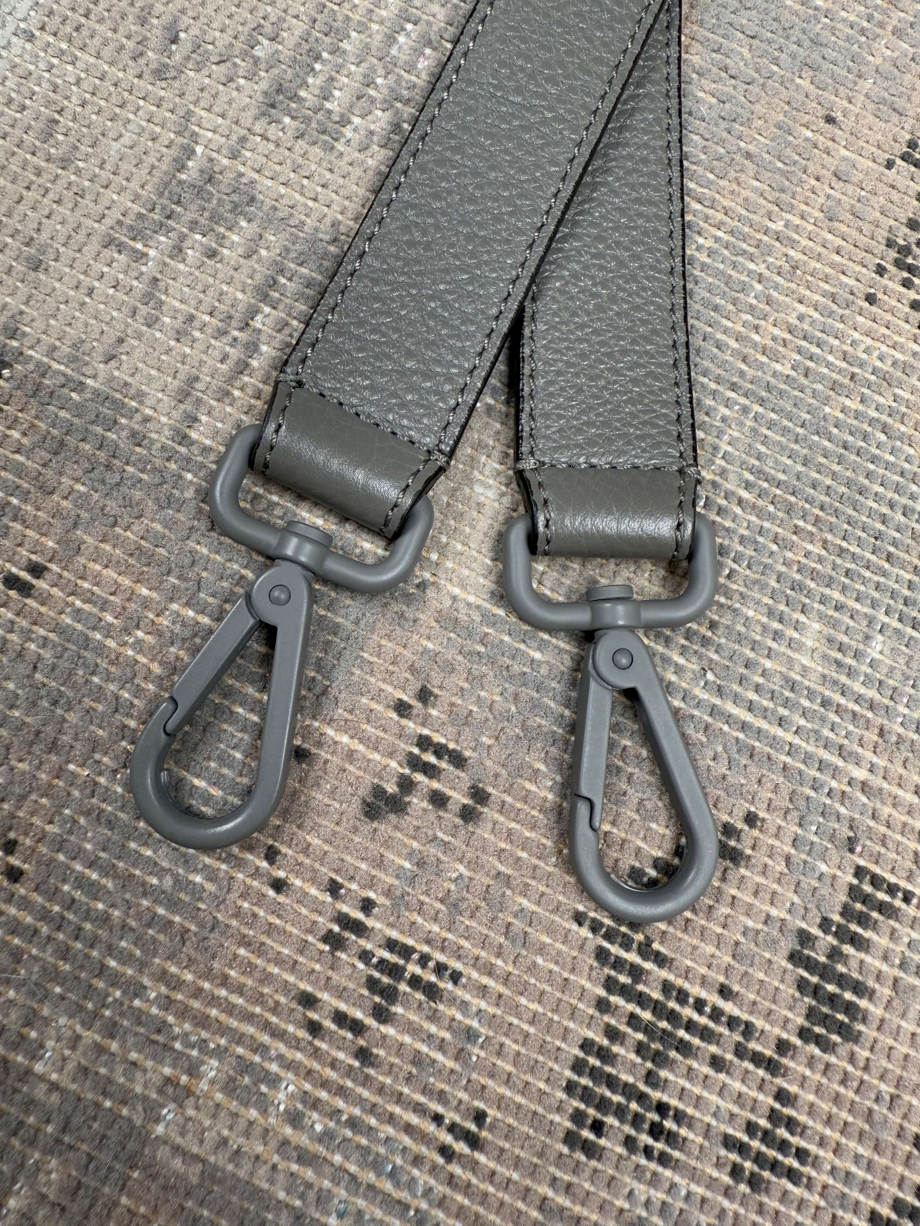 Fendi Baguette Convertible Leather Bag - Grey Fendi