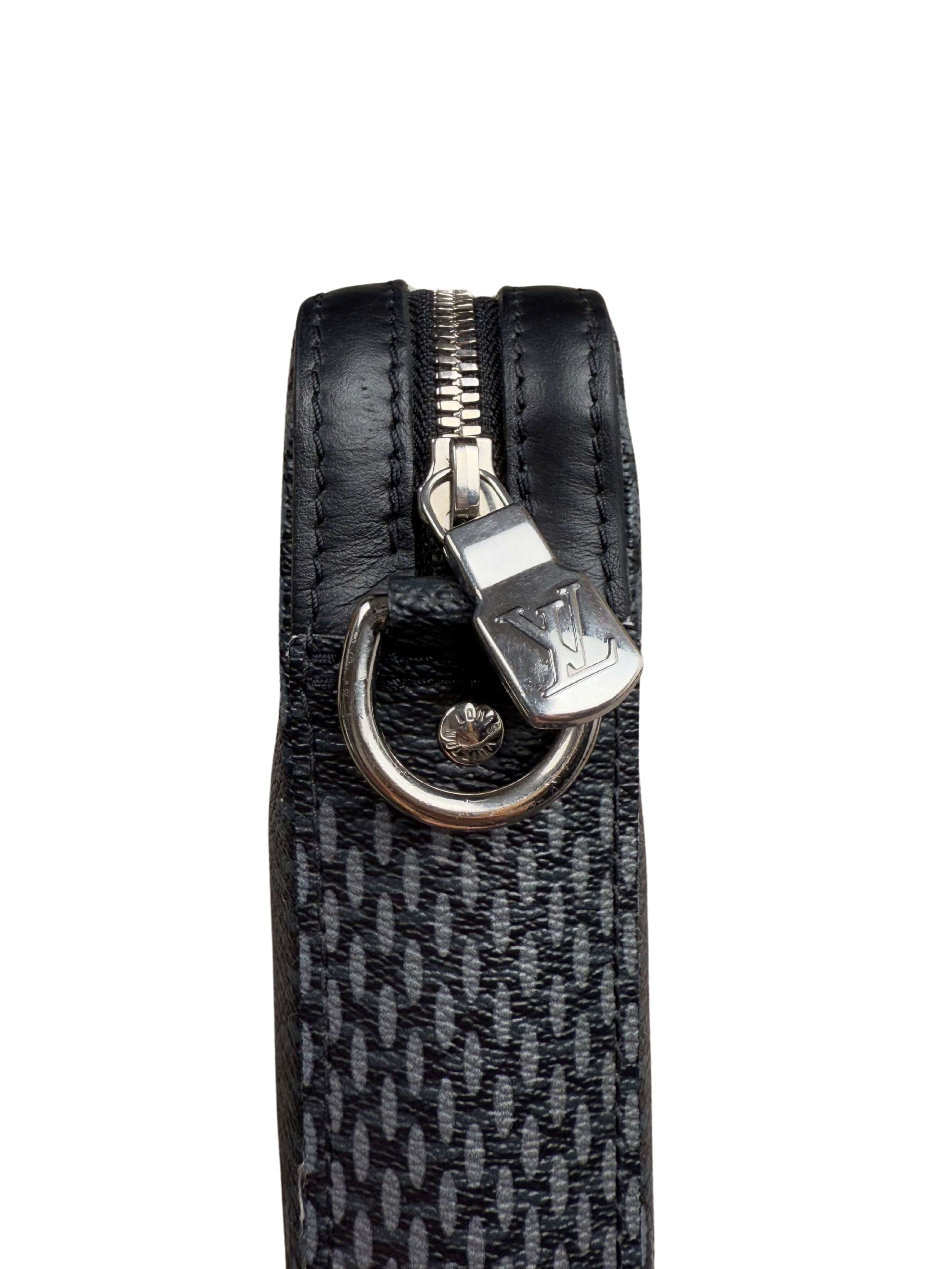 Louis Vuitton Trio Messenger Bag - Black Louis Vuitton