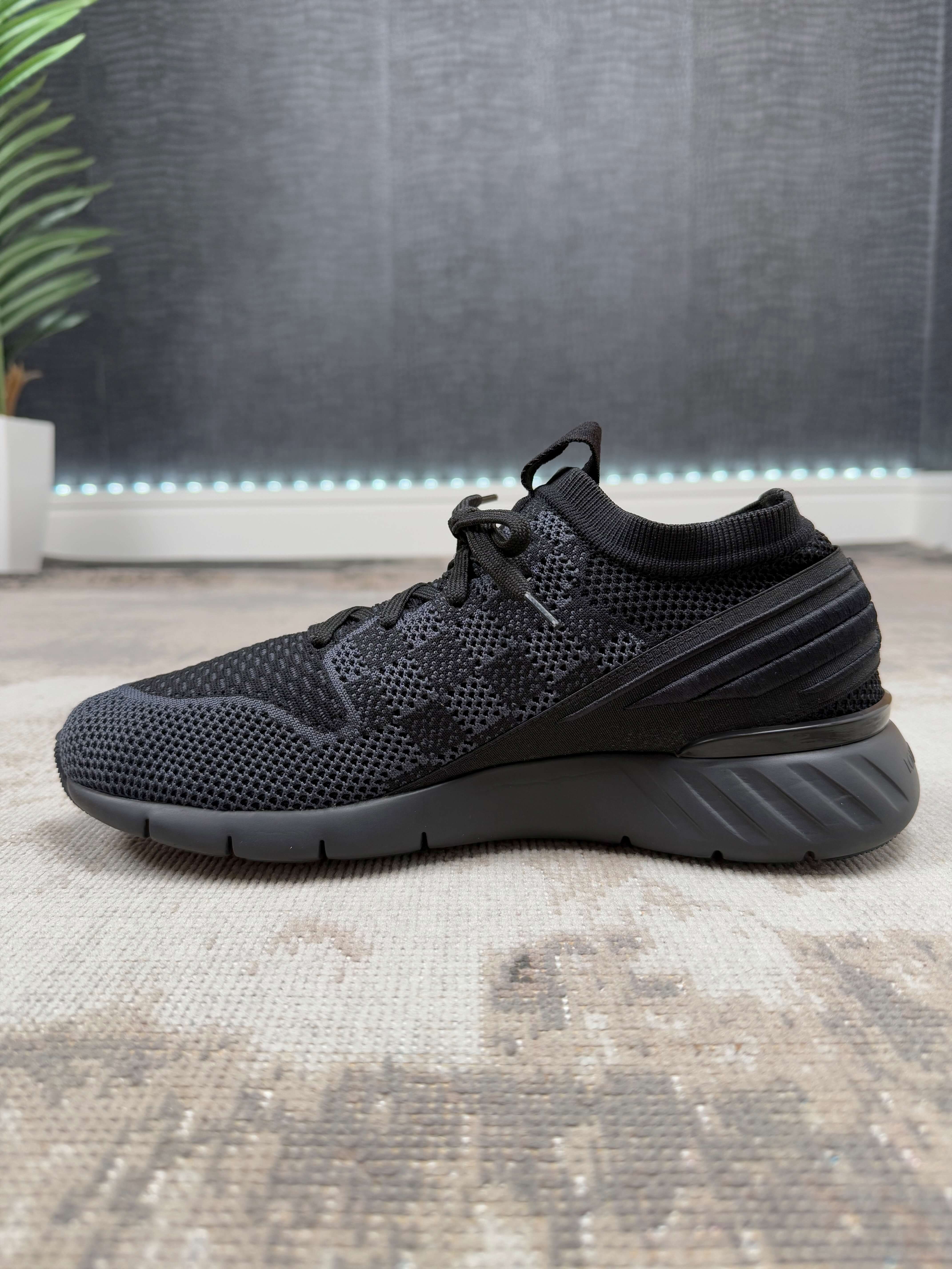 Louis Vuitton Damier Fast Lane Trainers - Black Louis Vuitton